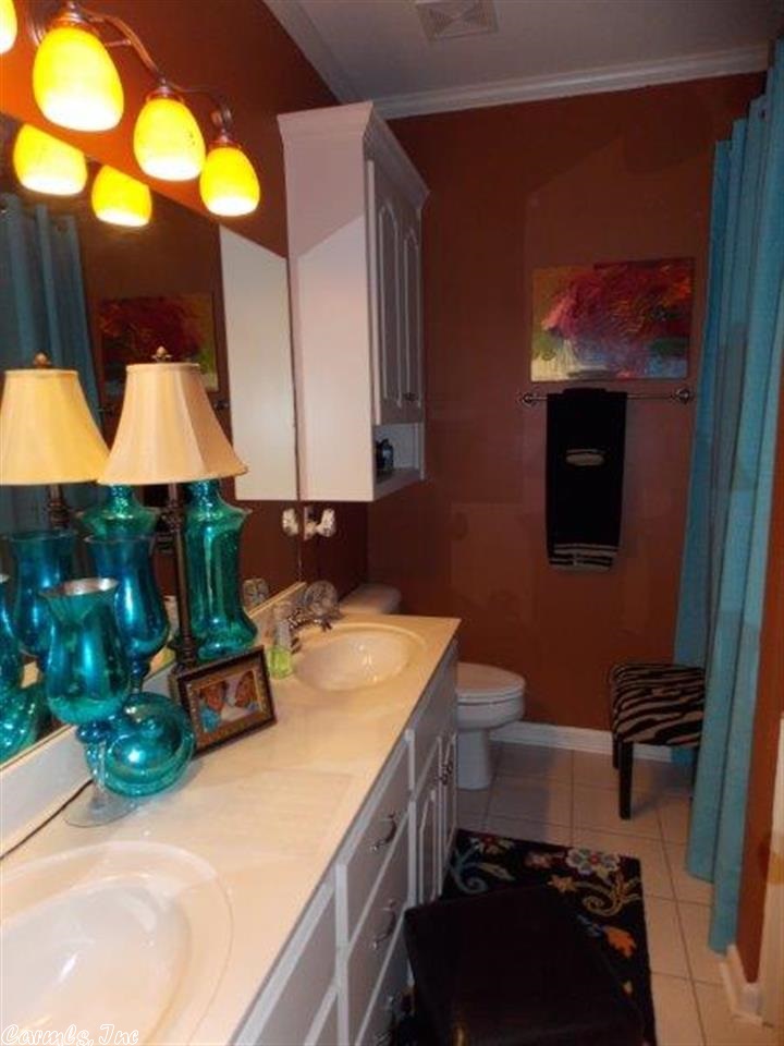 The Oaks - Residential