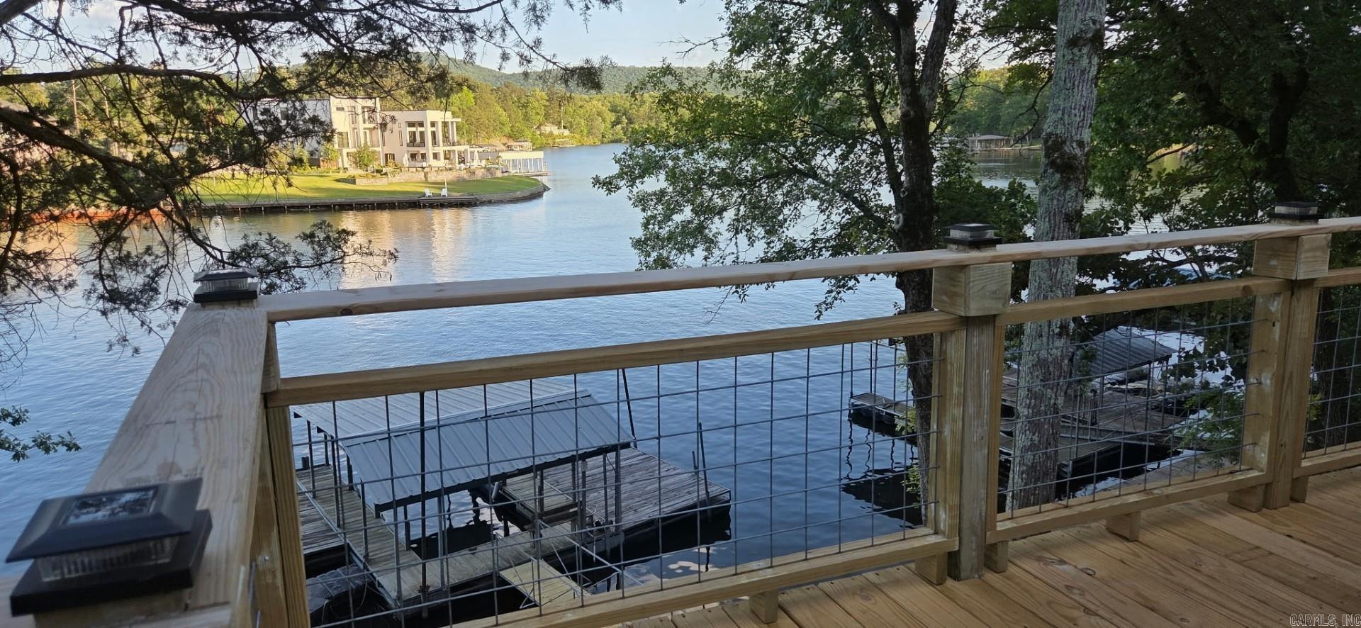 INDIAN LODGE LAKE ESTS - Residential
