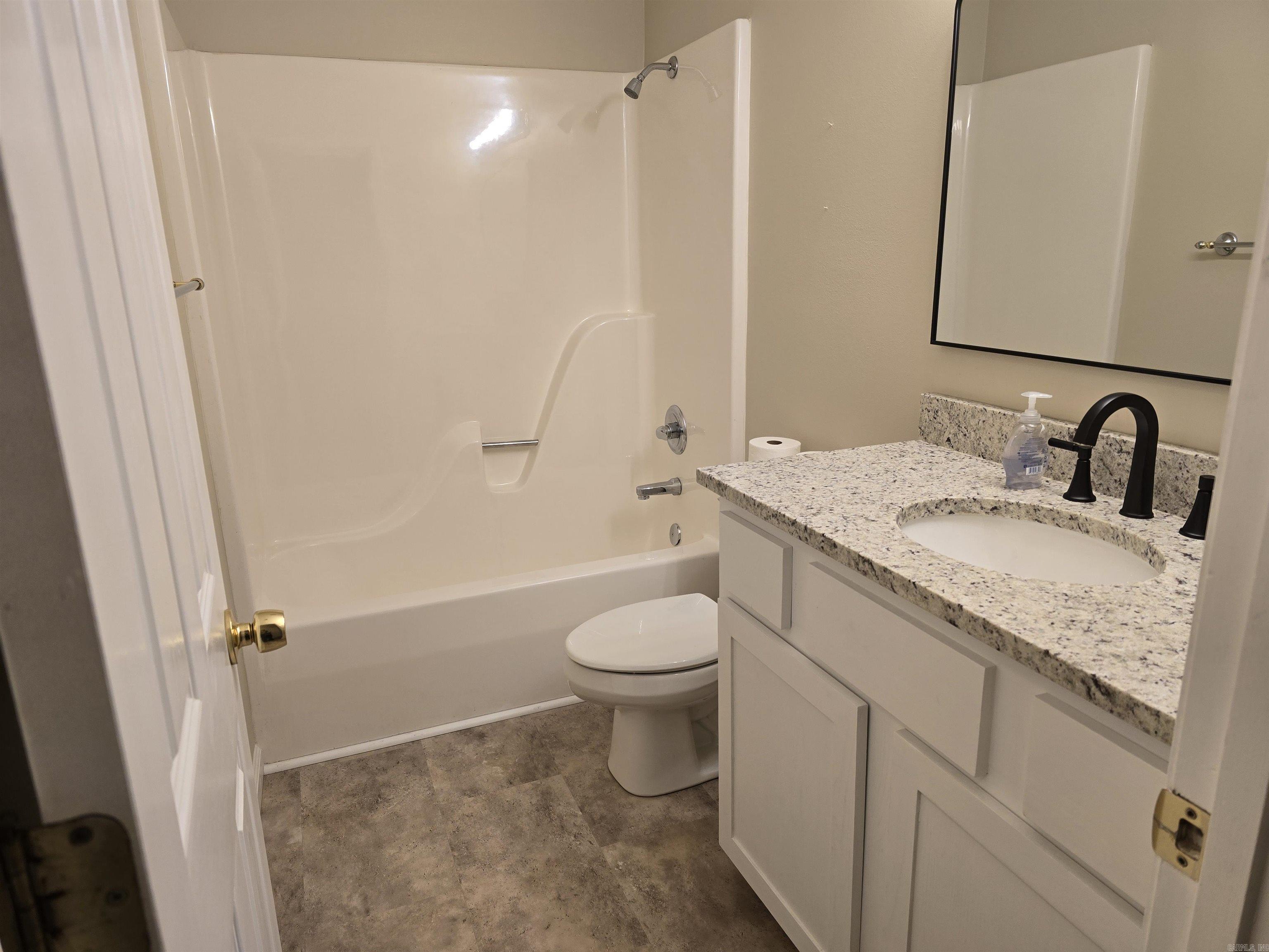 CANEY HILL - Residential