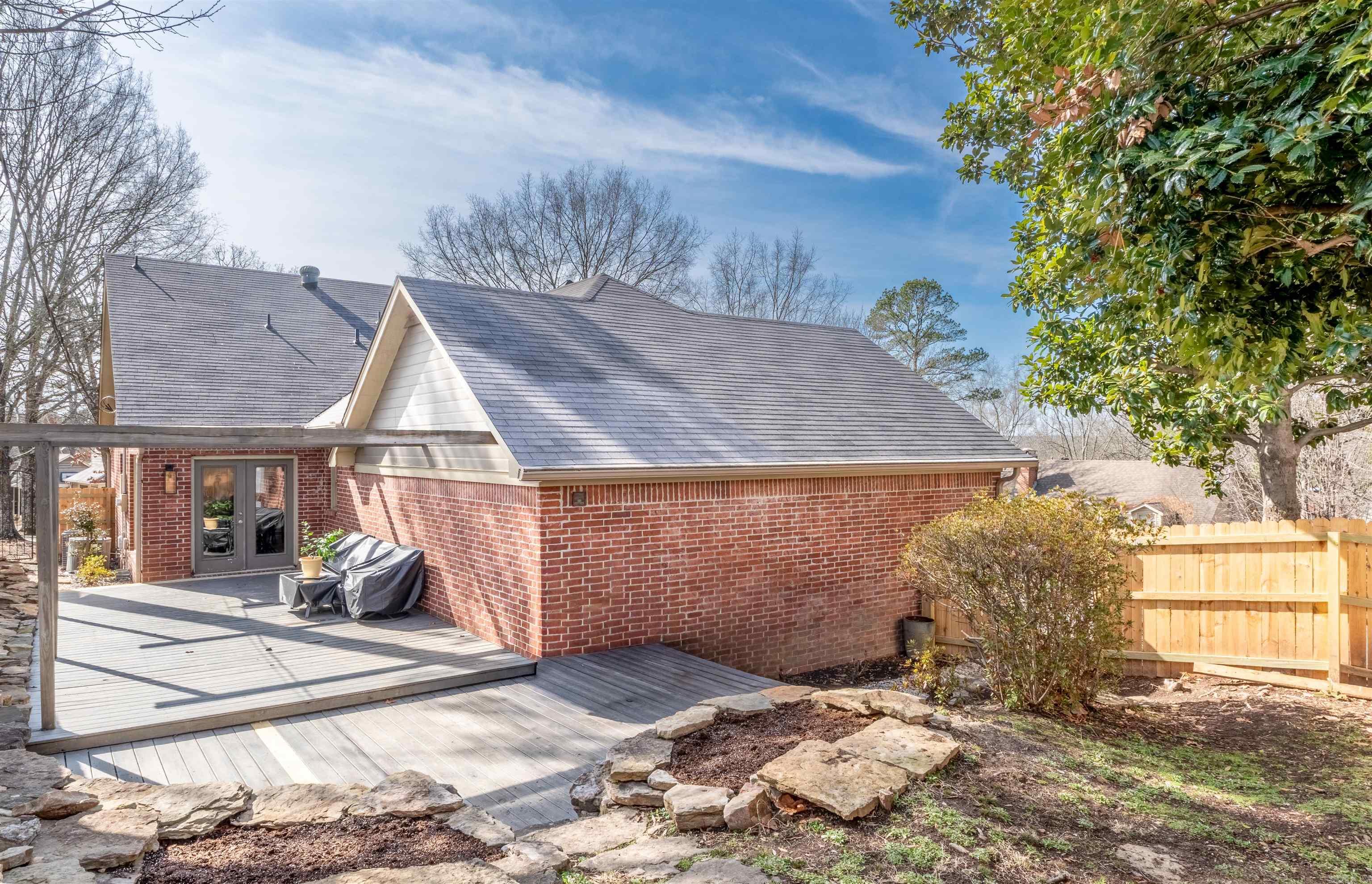 ST CHARLES ADDN - Residential