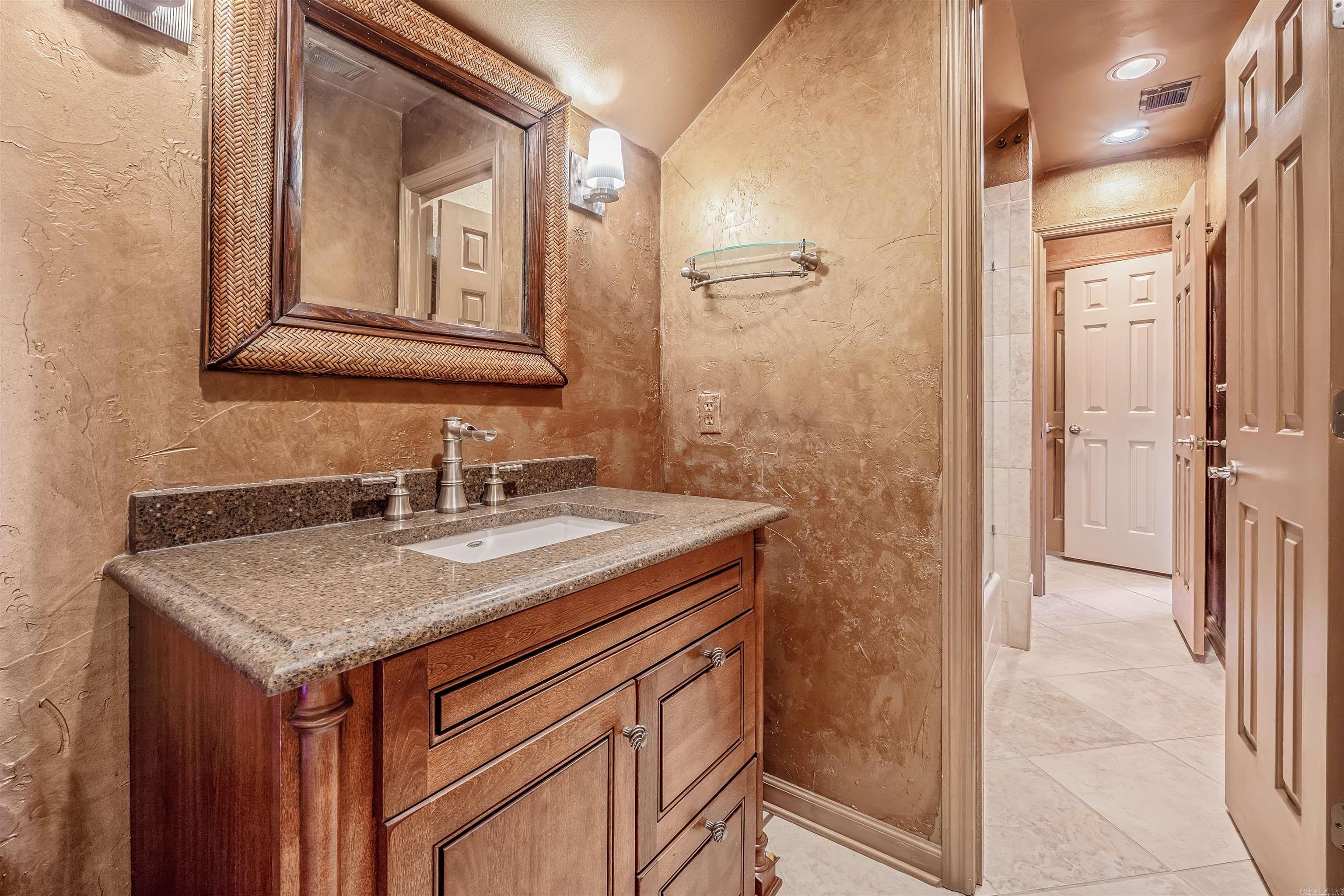 ST CHARLES ADDN - Residential