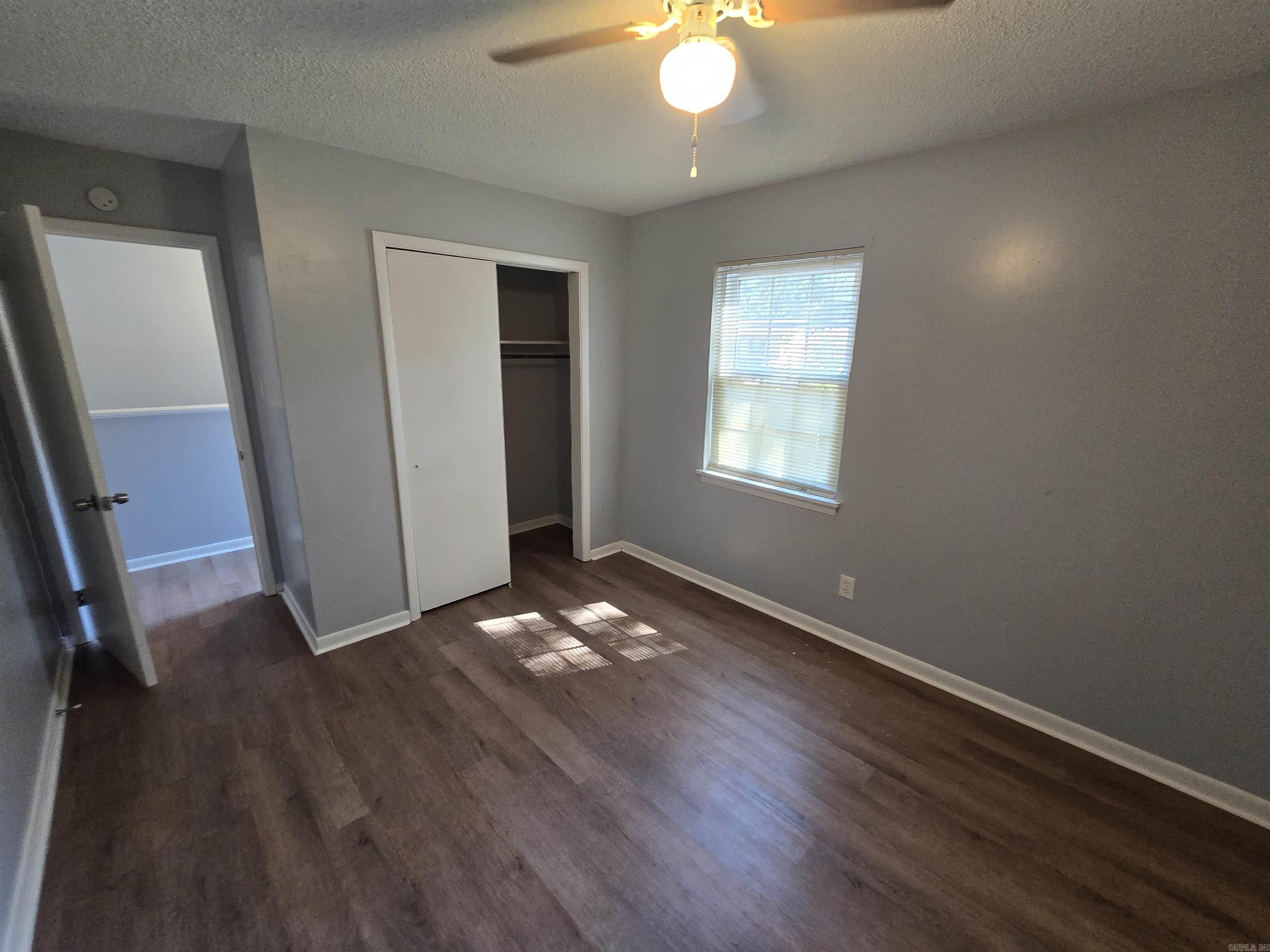 Majestic Oaks - Residential Lease