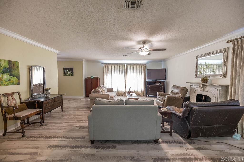 Thompson Heights - Residential