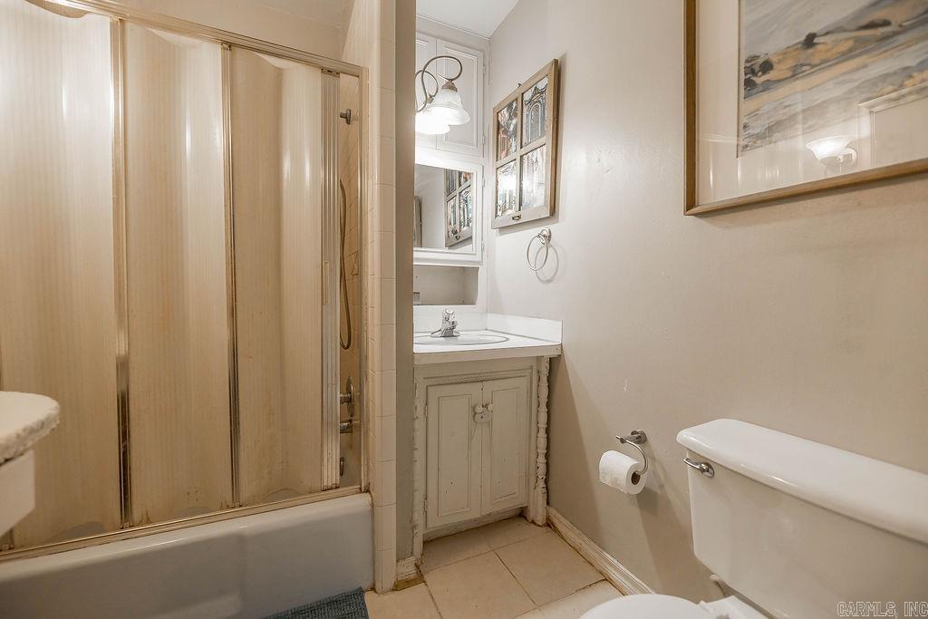 Thompson Heights - Residential