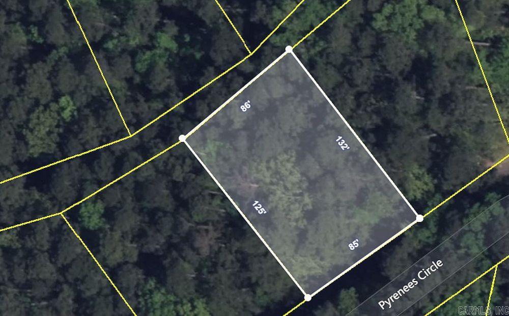 Great Building Lot. $300 Buy-In Fee. $50.42 POA monthly fee for lots of amenities. POS Utilites available at the road. Builder owned. Call agent for a new home quote.