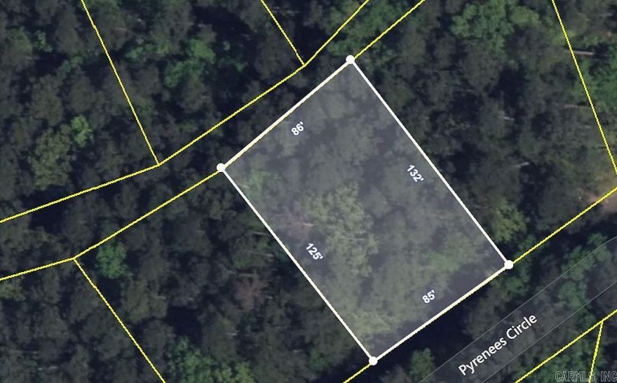 Great Building Lot.  $300 Buy-In Fee. $50.42 POA monthly fee for lots of amenities.  POS Utilites available at the road.  Builder owned.  Call agent for a new home quote.