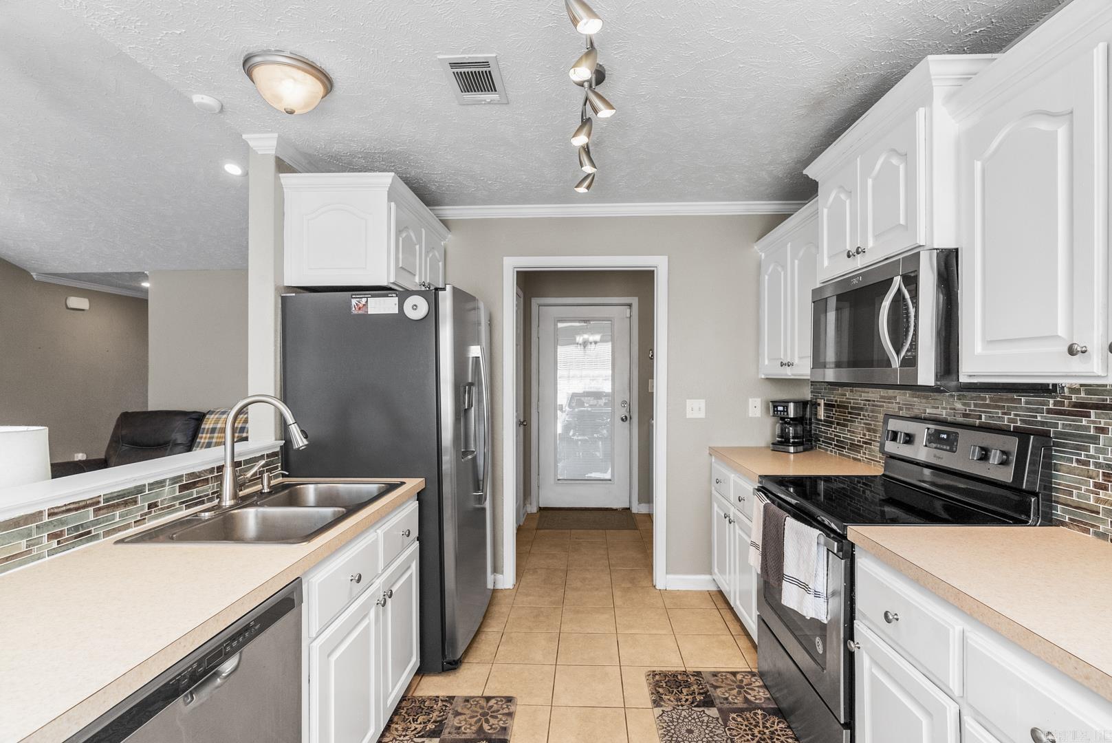 Bobwhite - Residential