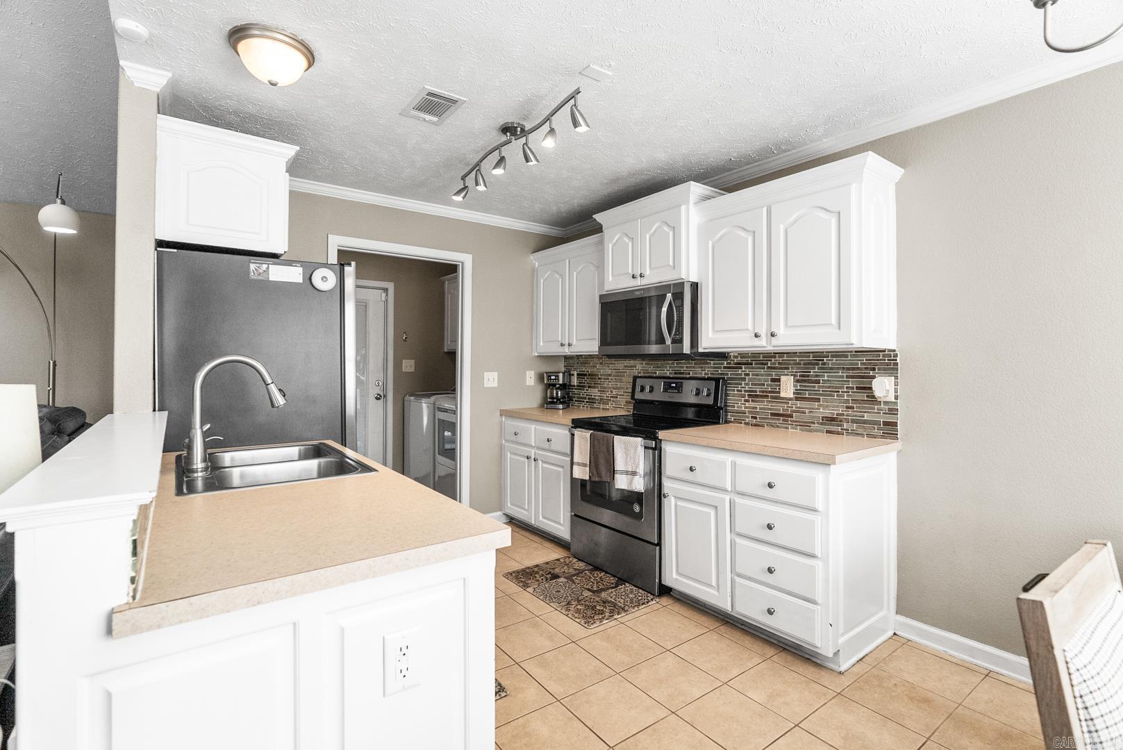 Bobwhite - Residential