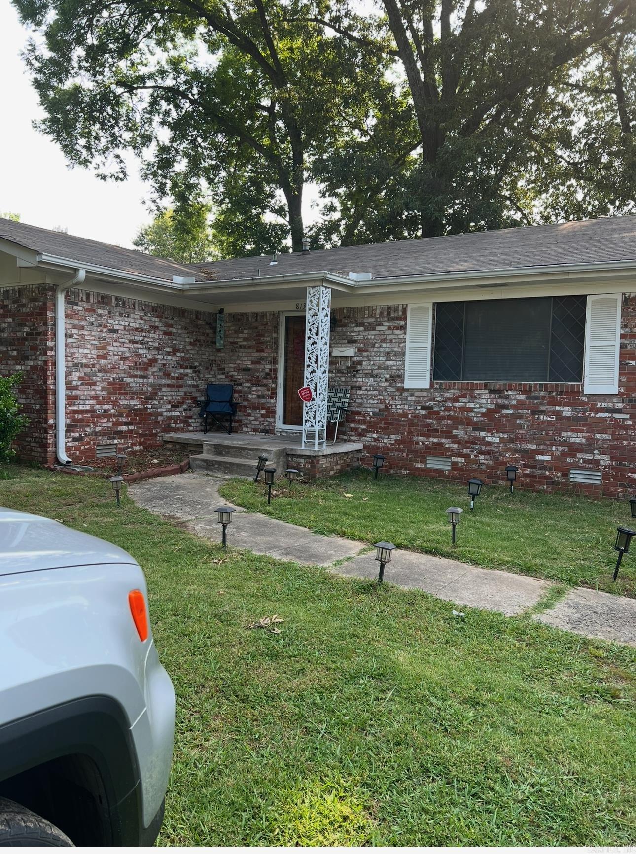 Established neighborhood, close to Schools, Shopping and Highway. Jacksonville Community Park w/Pool within walking distance. Lovely one Level home, 4 Bedrooms and 2 Full Baths, Formal Dining Room an a large Eat in Kitchen. Garage with Storage area inside. Beautiful Wood Deck on back, yard fenced with a storage building. Close to LRAFB Call Agents for a Showing today