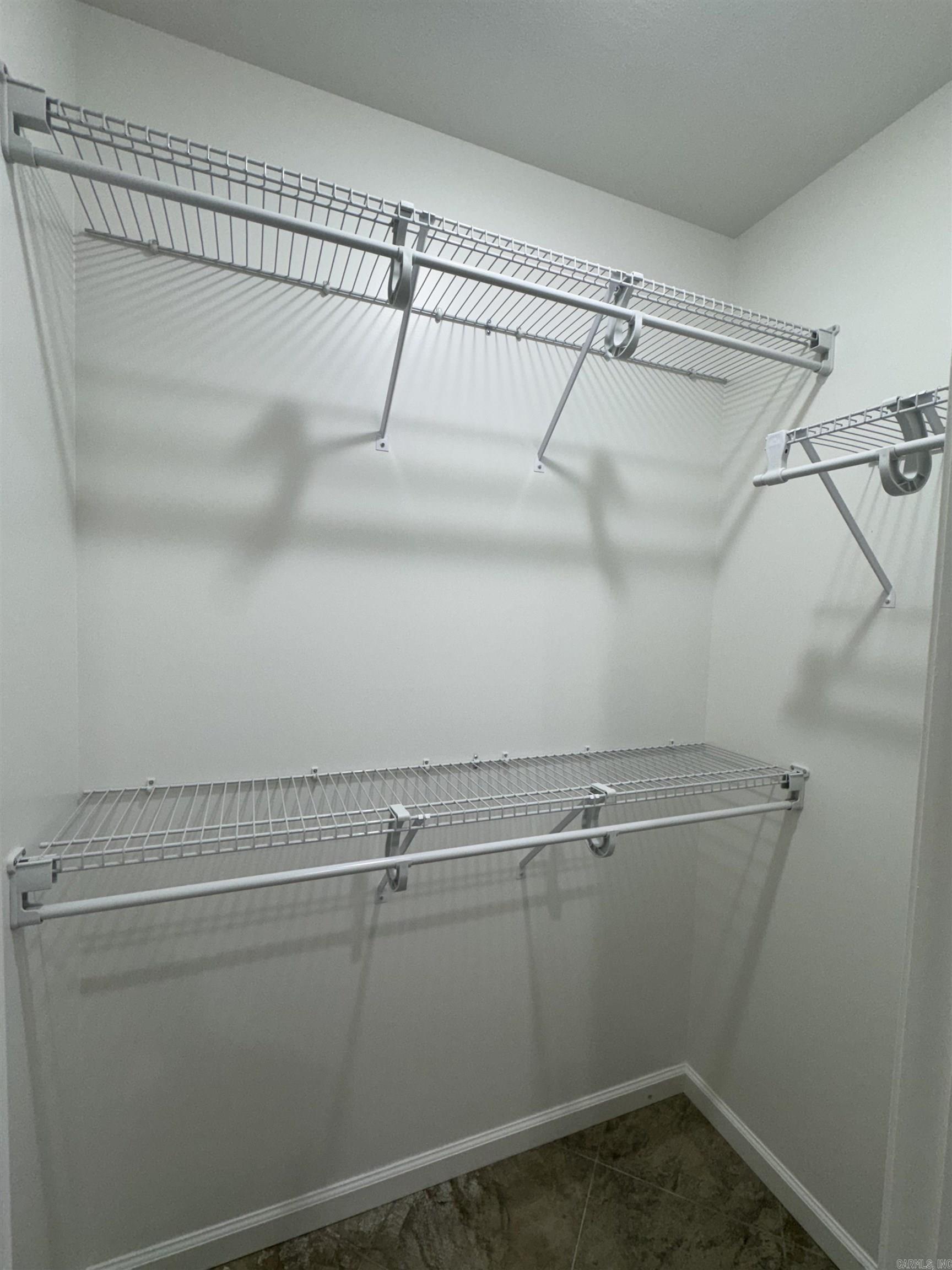 HILLVIEW ACRES - Residential