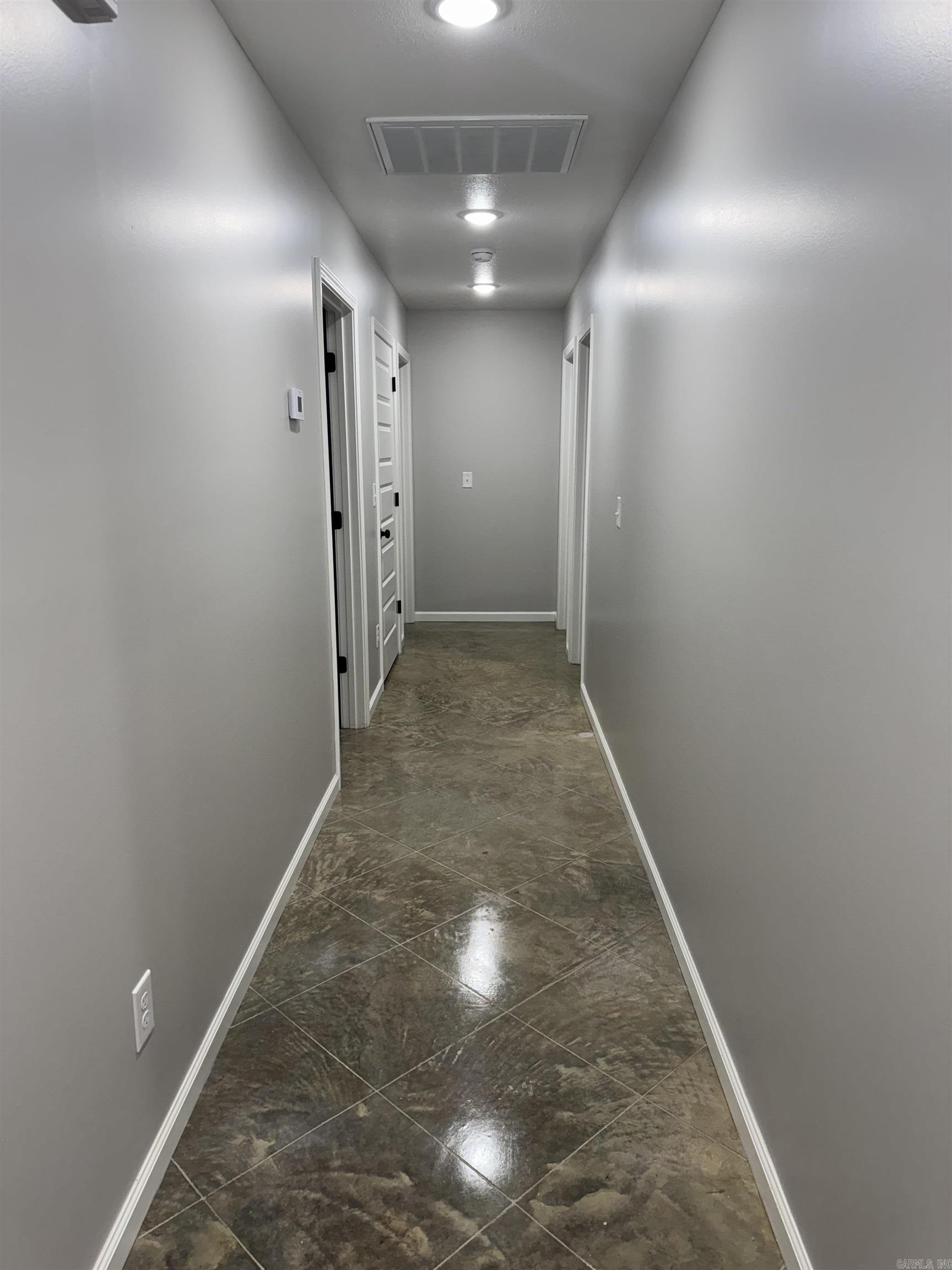 HILLVIEW ACRES - Residential