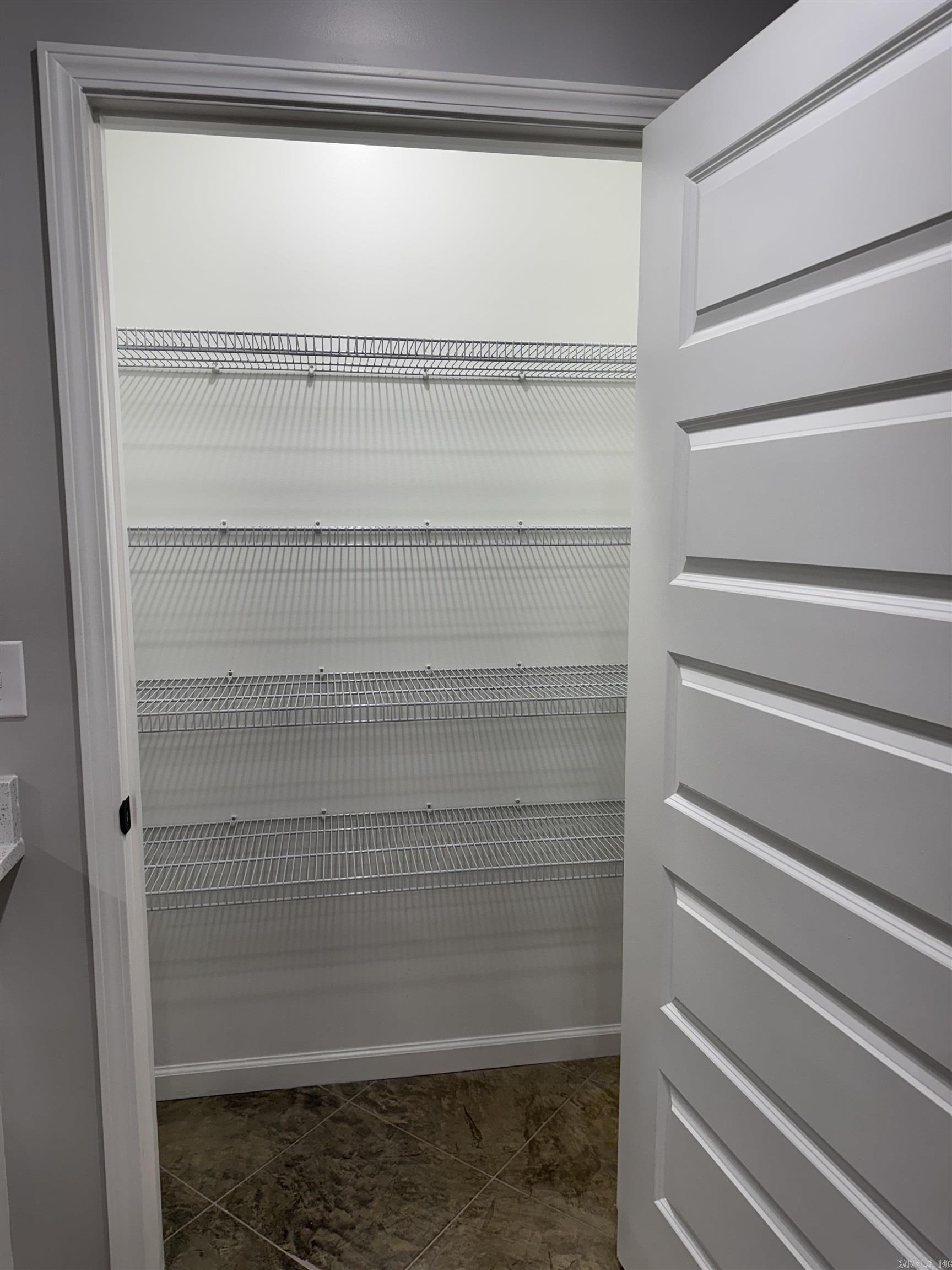 HILLVIEW ACRES - Residential