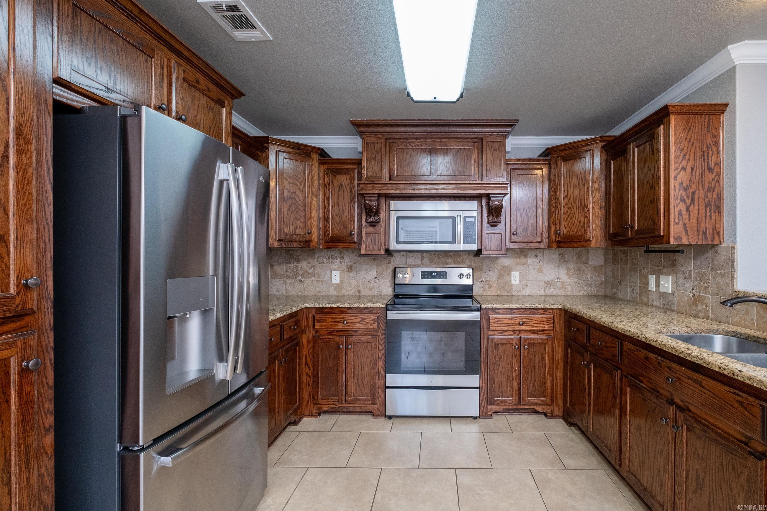 OAK GLENN - Residential