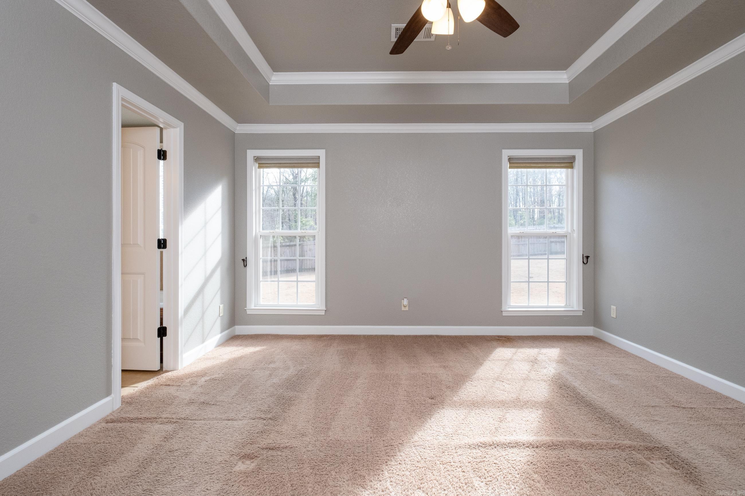 OAK GLENN - Residential