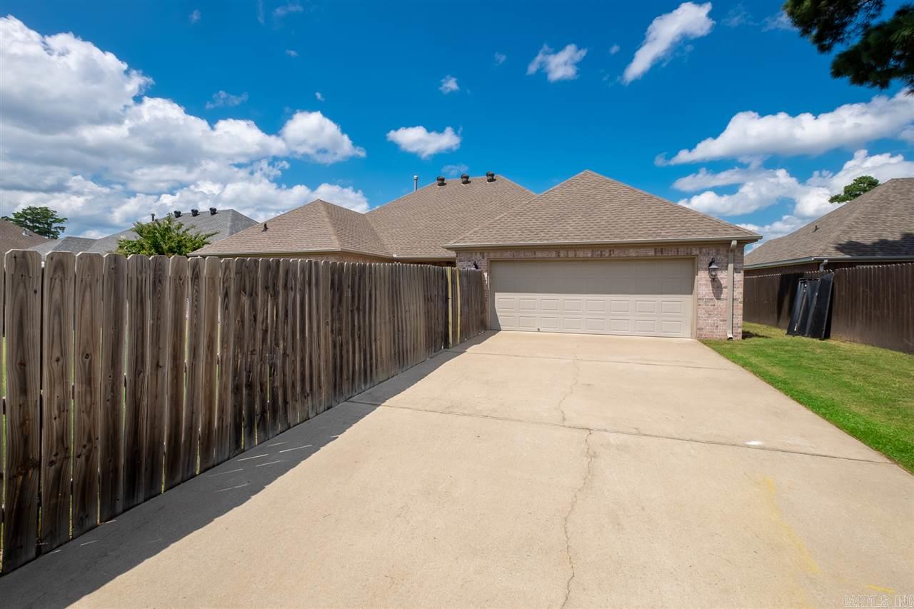 COUNTRY CLUB OF ARK THE - Residential