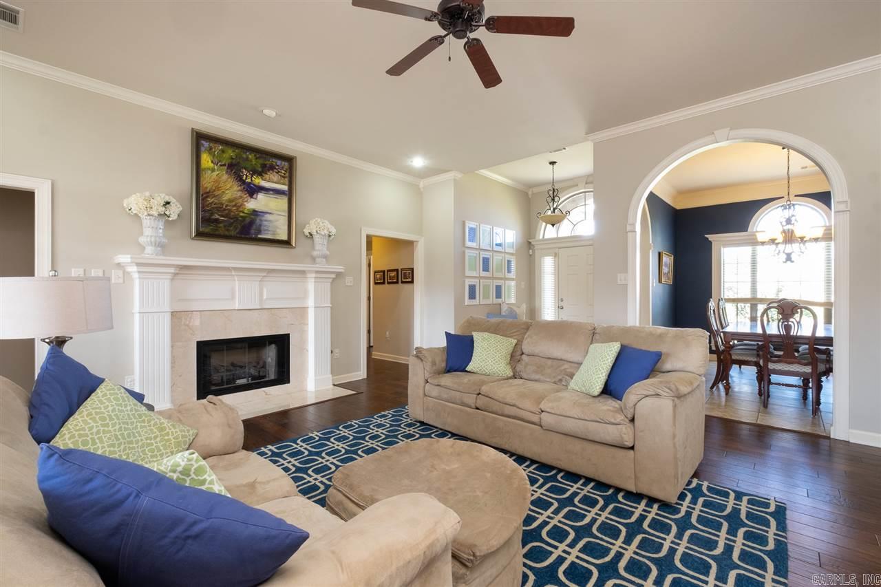 COUNTRY CLUB OF ARK THE - Residential