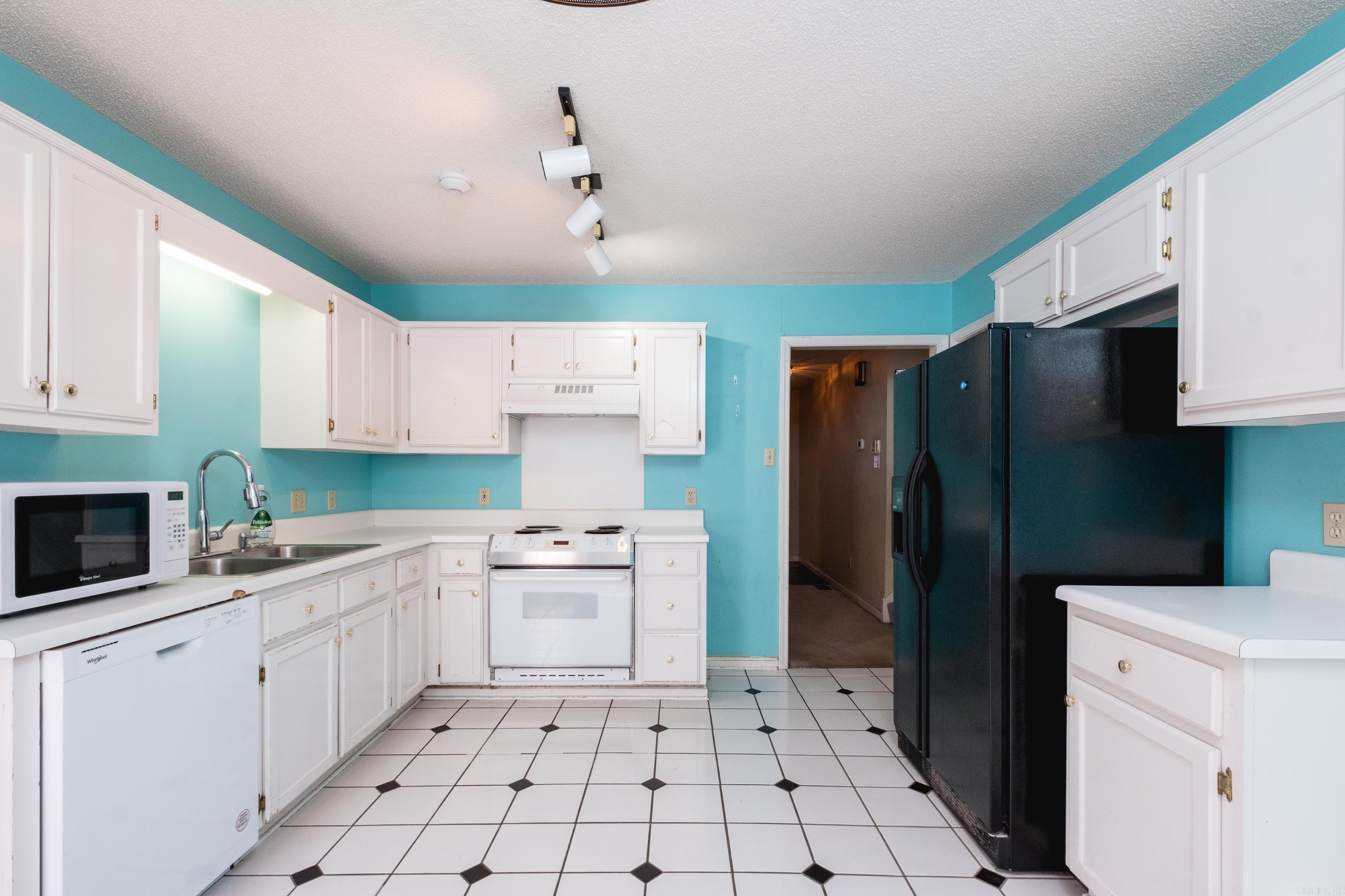 PLEASANT VIEW - Residential