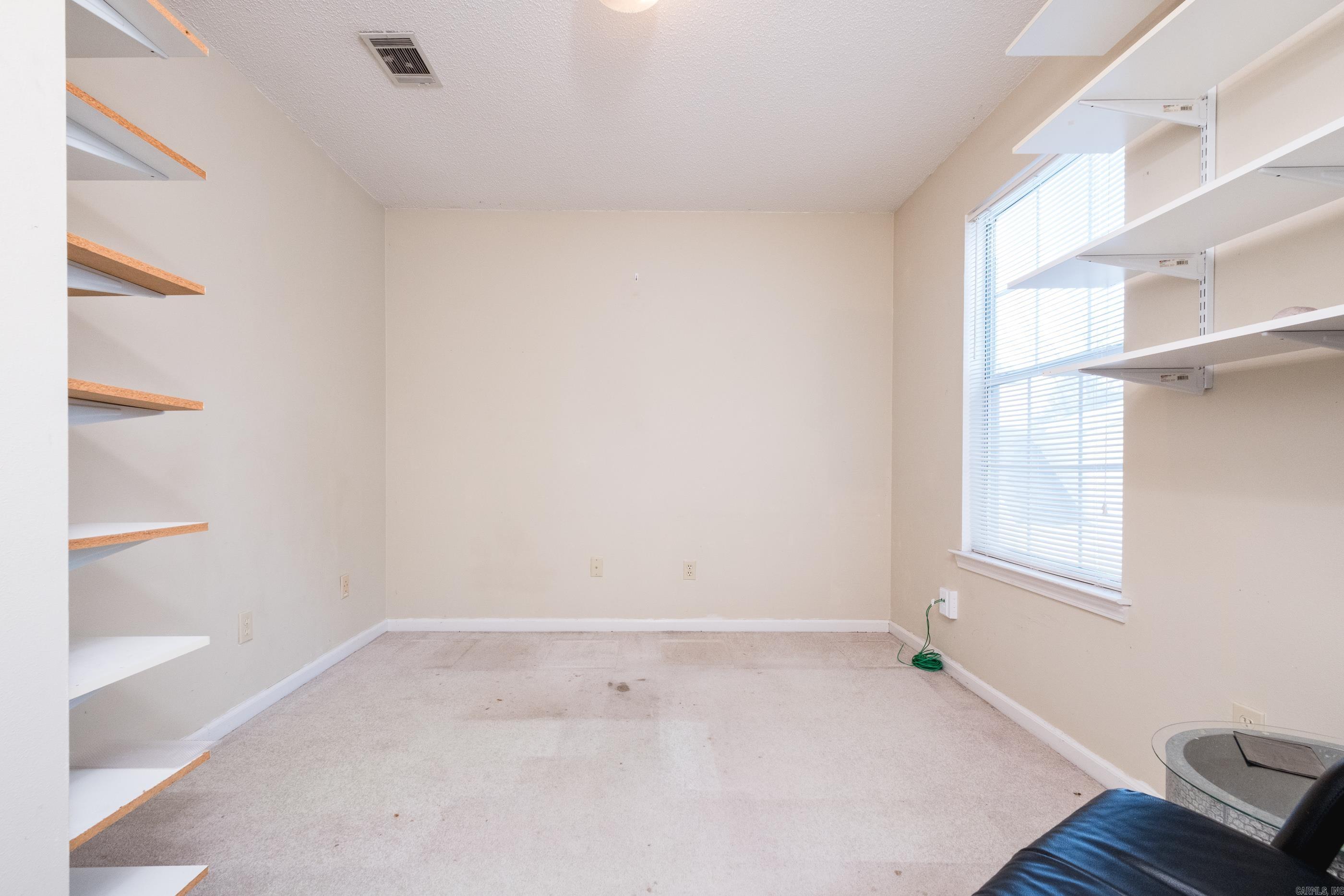 PLEASANT VIEW - Residential