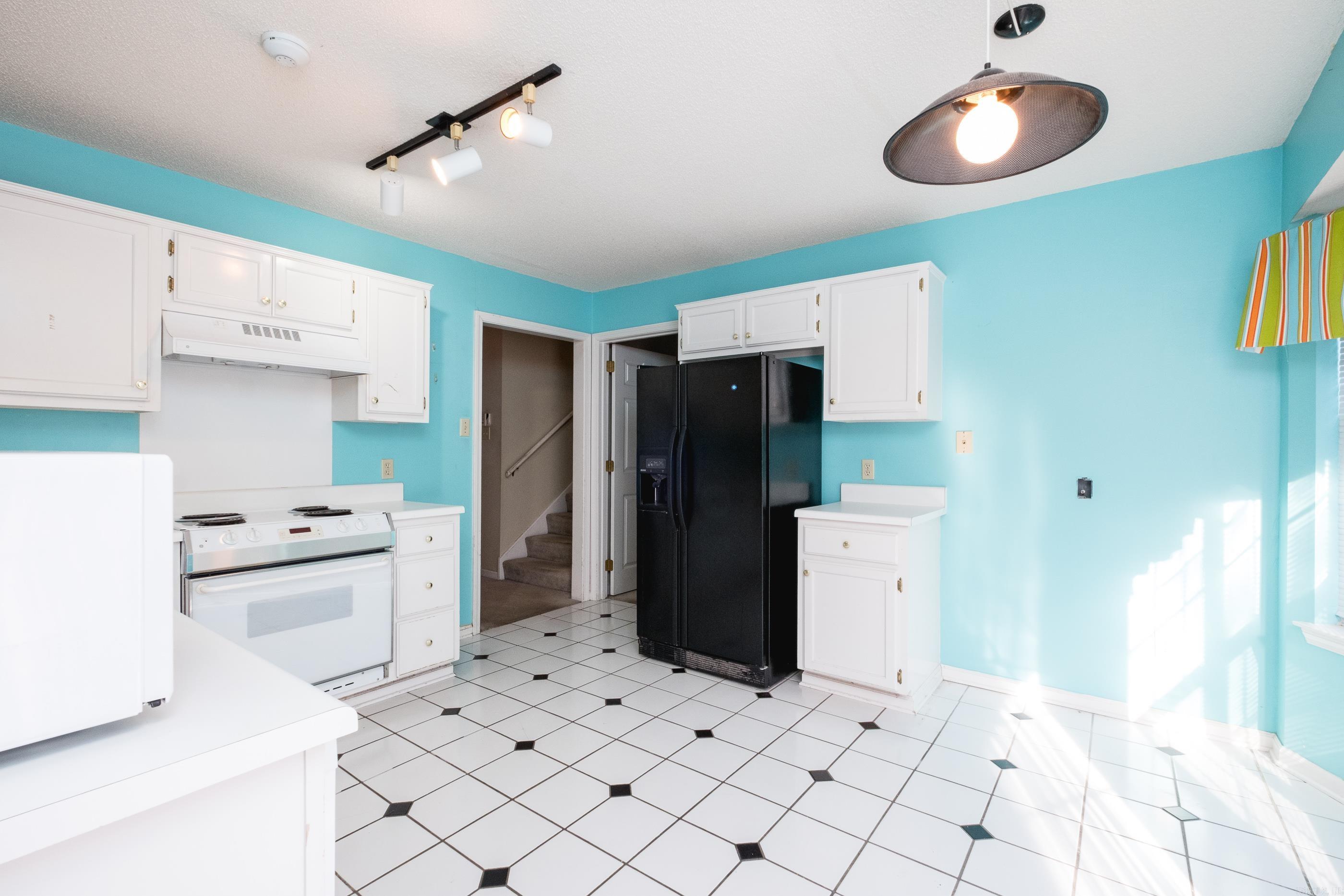 PLEASANT VIEW - Residential