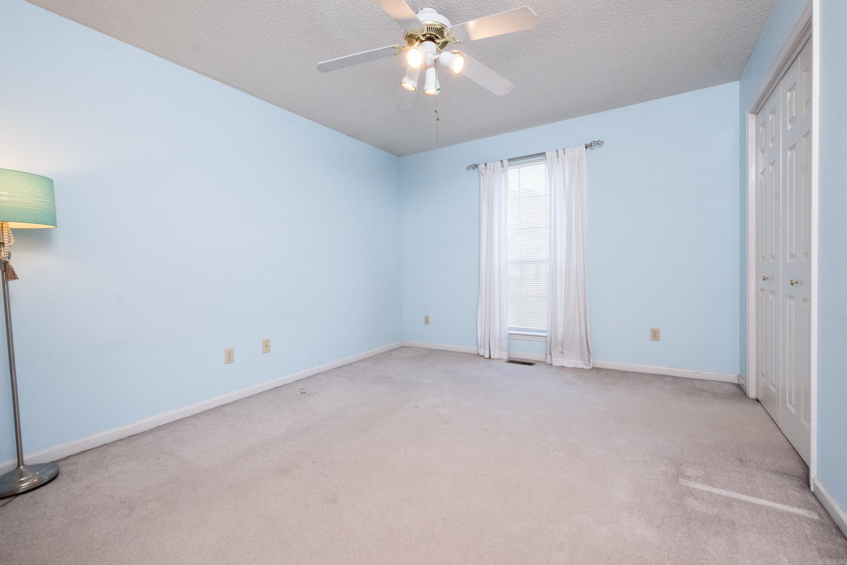 PLEASANT VIEW - Residential