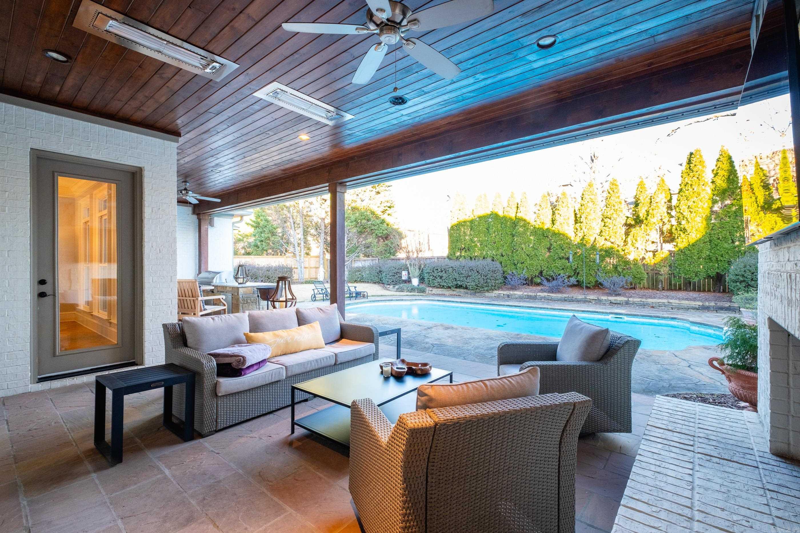 CHENAL VALLEY DEAUVILLE PLACE - Residential