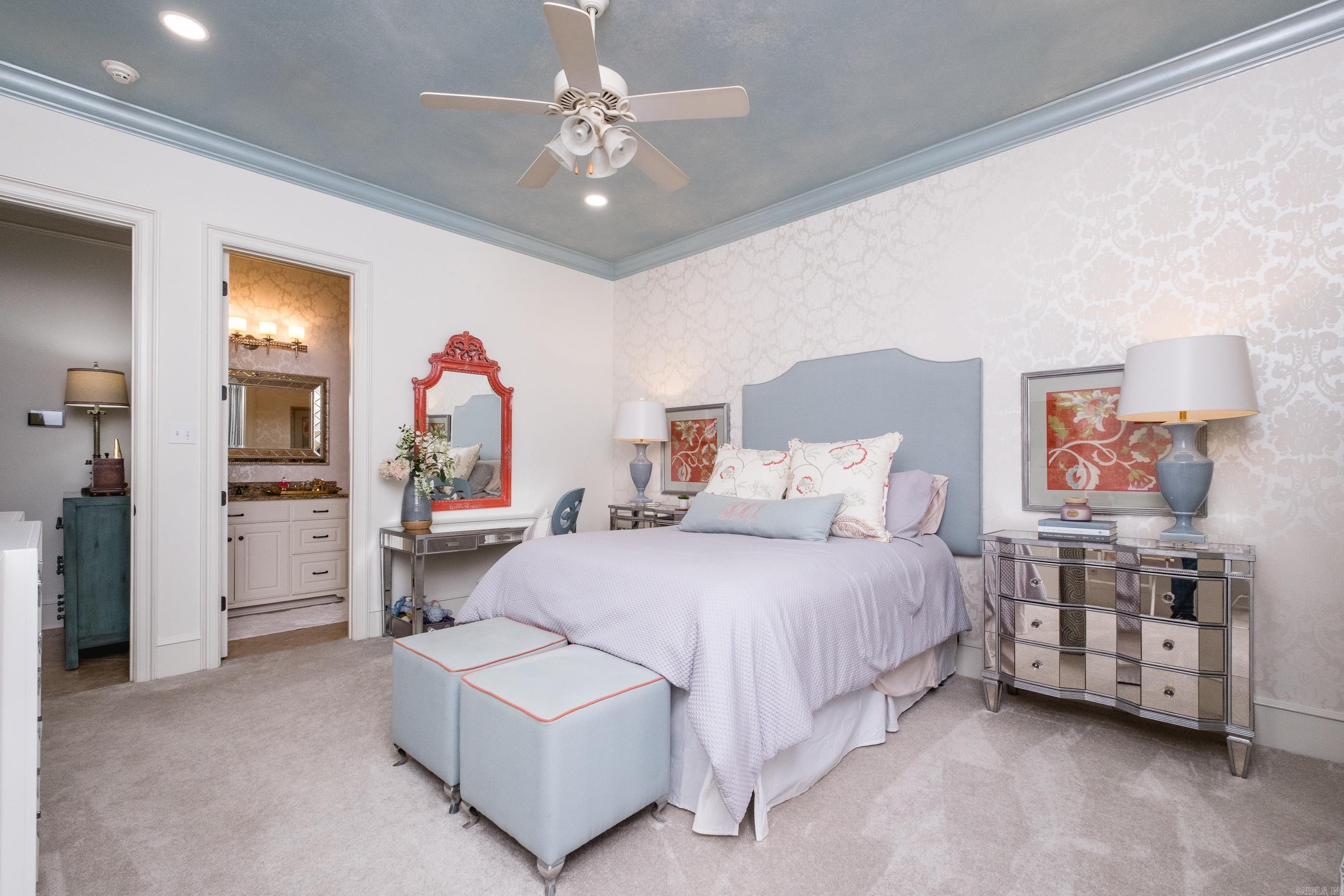 CHENAL VALLEY DEAUVILLE PLACE - Residential