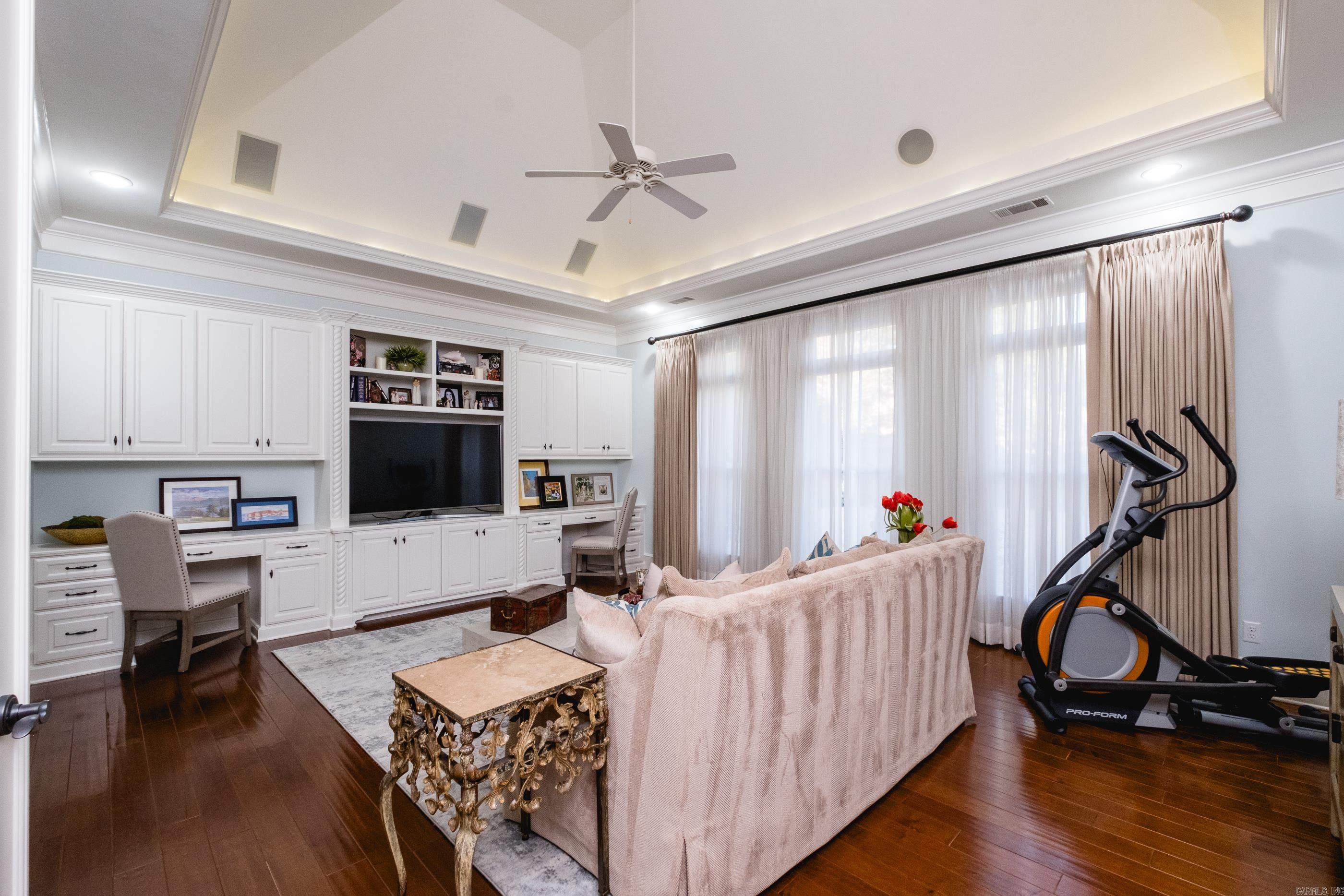 CHENAL VALLEY DEAUVILLE PLACE - Residential