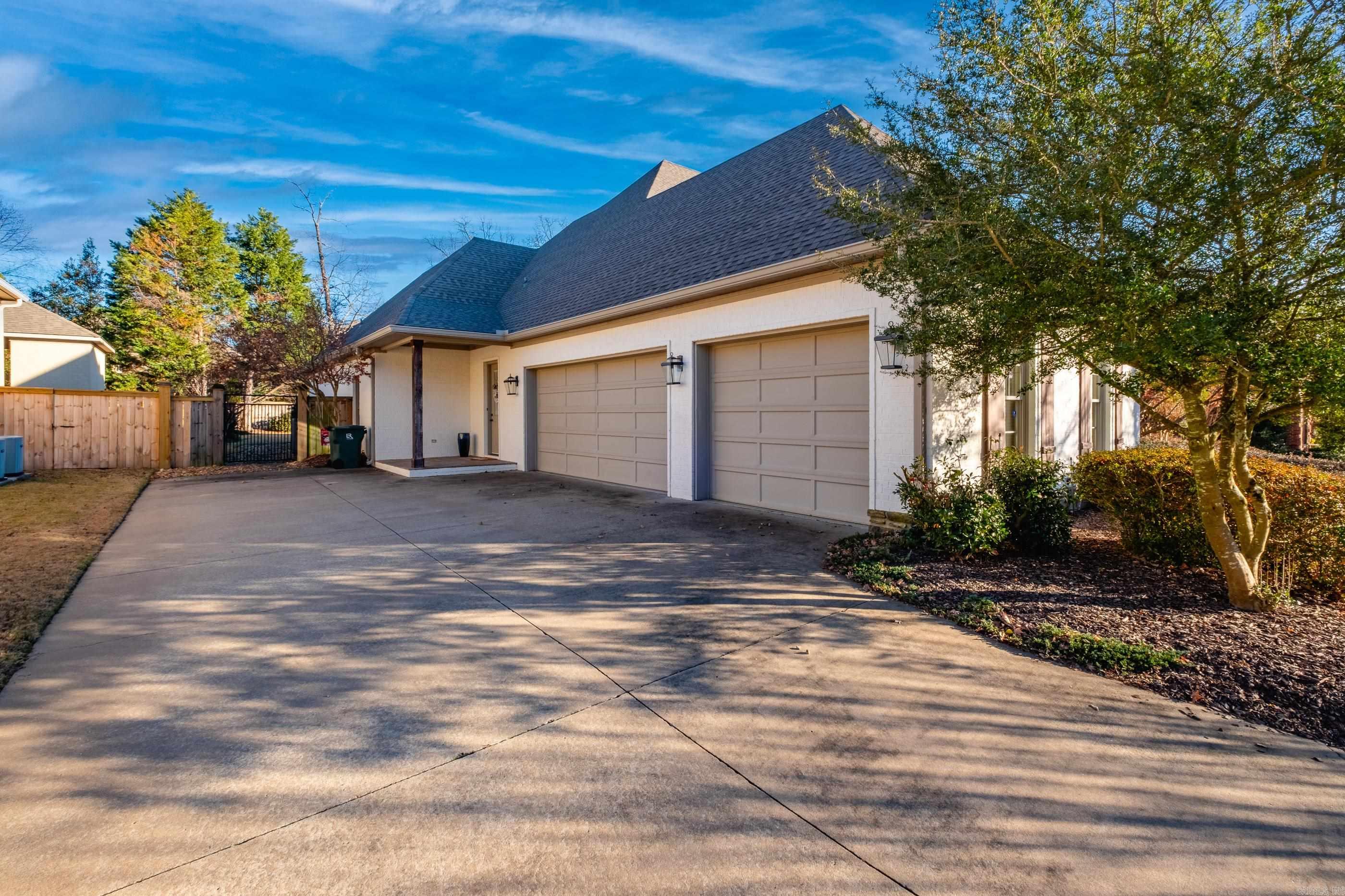 CHENAL VALLEY DEAUVILLE PLACE - Residential