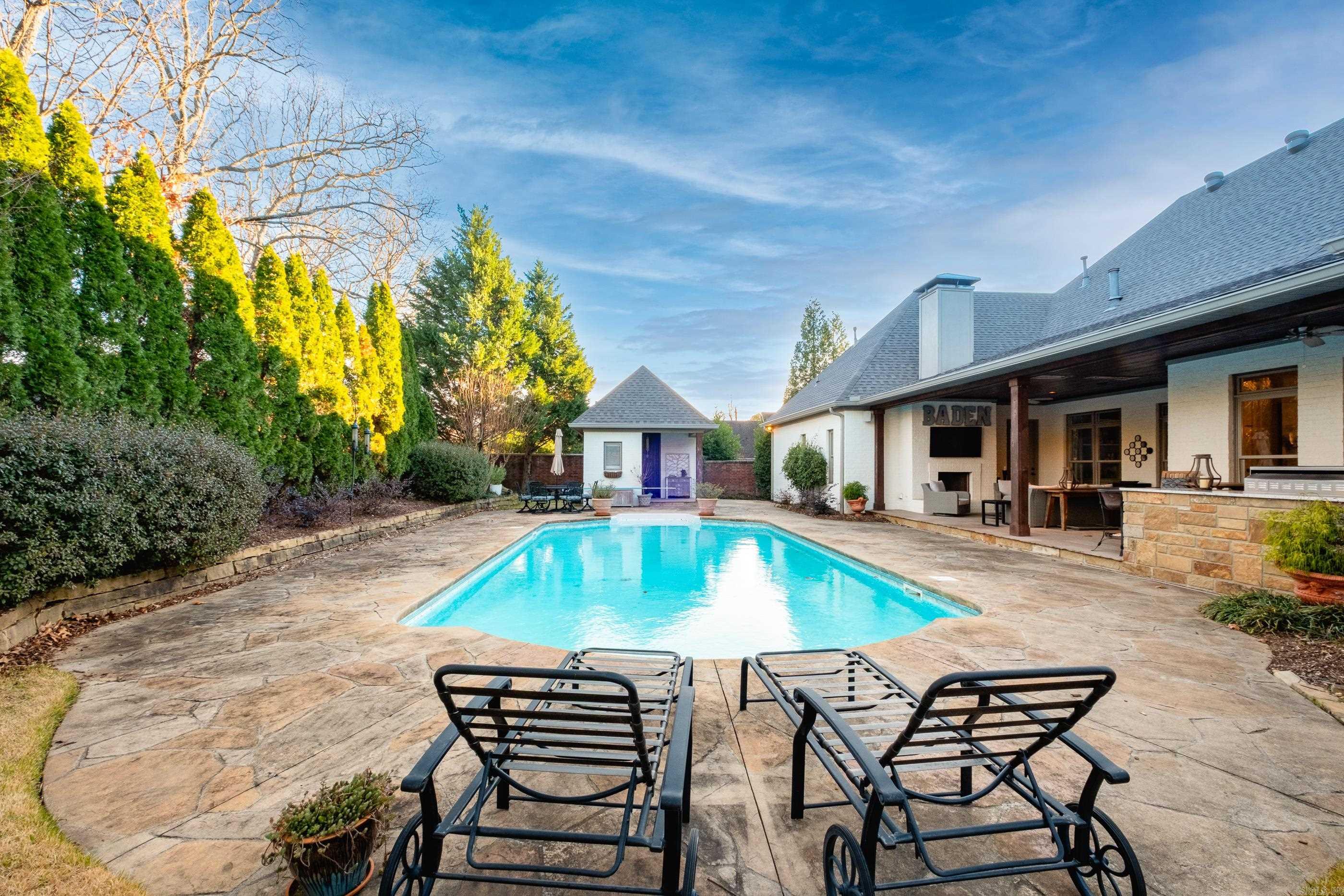 CHENAL VALLEY DEAUVILLE PLACE - Residential