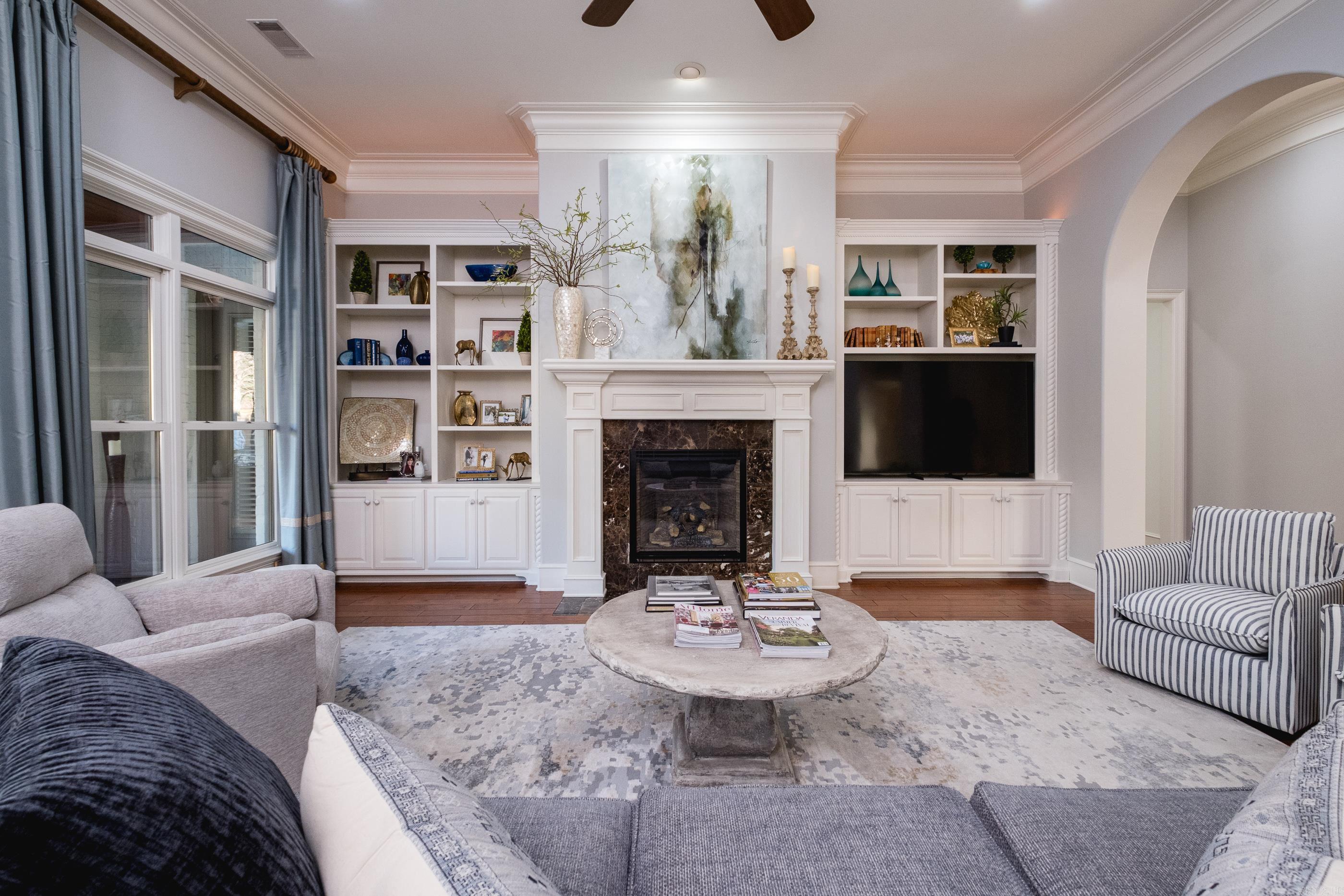 CHENAL VALLEY DEAUVILLE PLACE - Residential