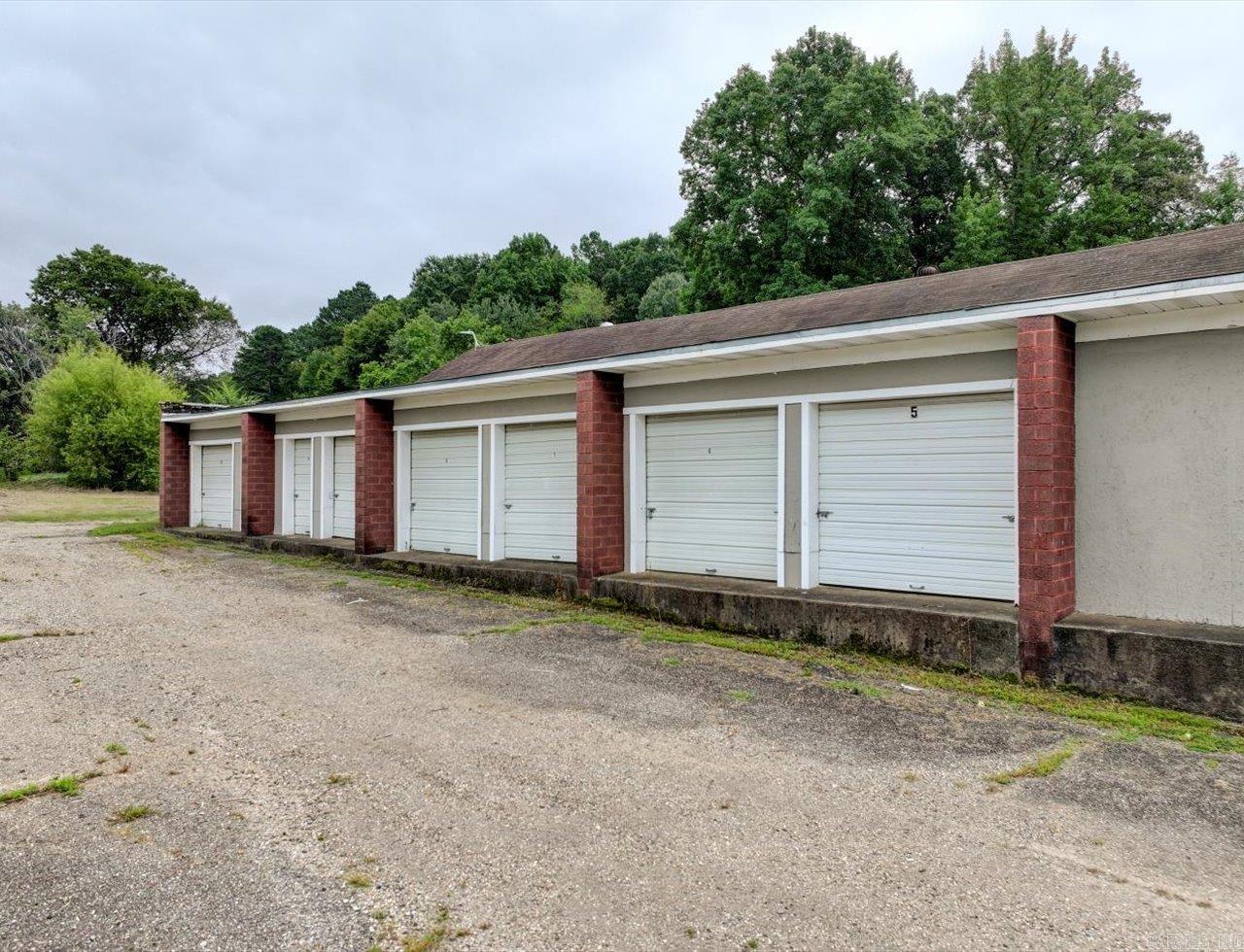 ALUMINUM CITY - Residential