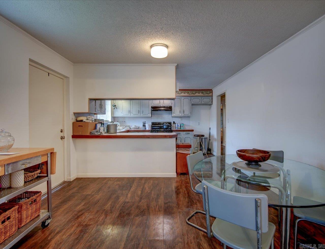 ALUMINUM CITY - Residential