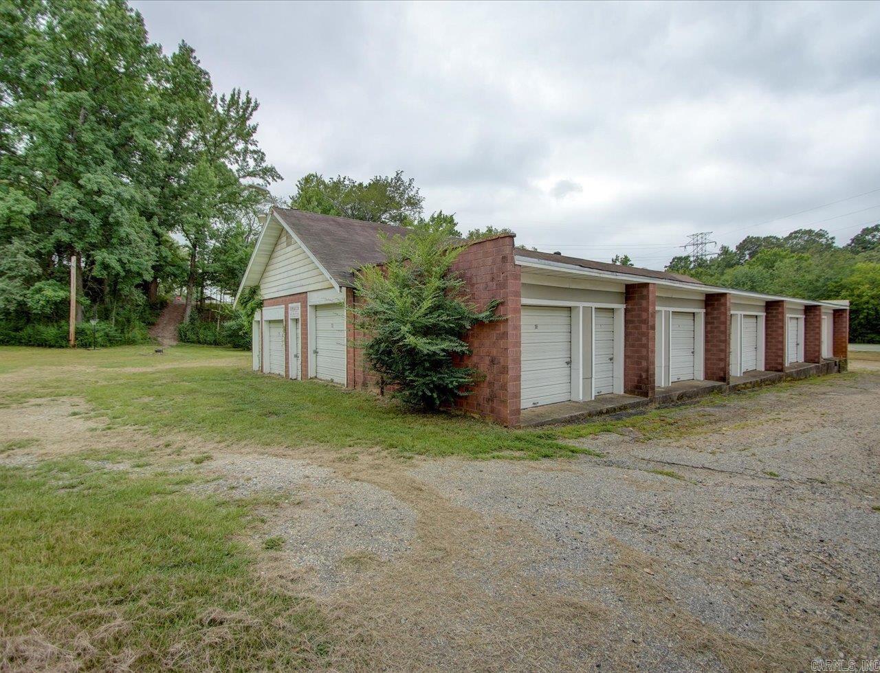 ALUMINUM CITY - Residential