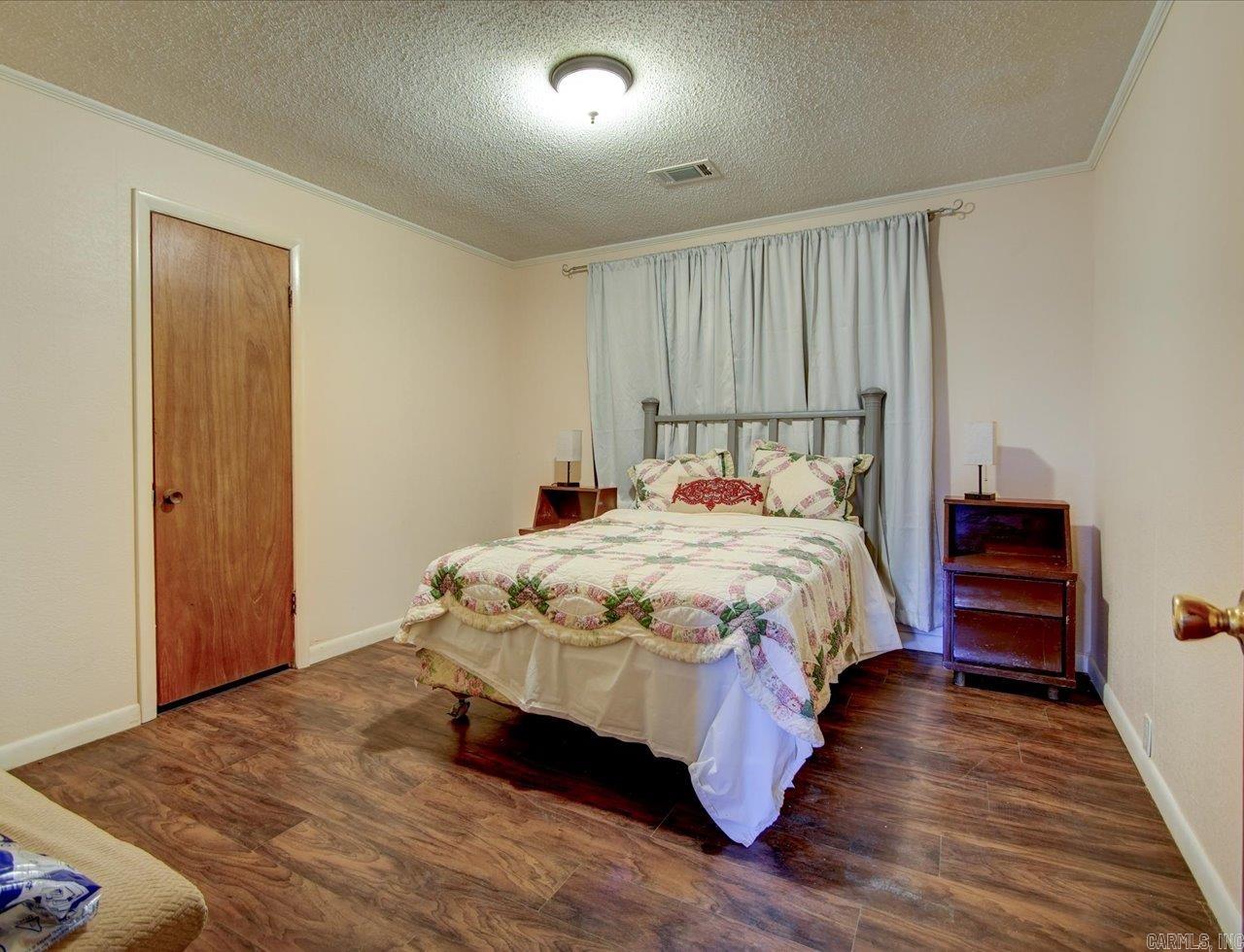 ALUMINUM CITY - Residential