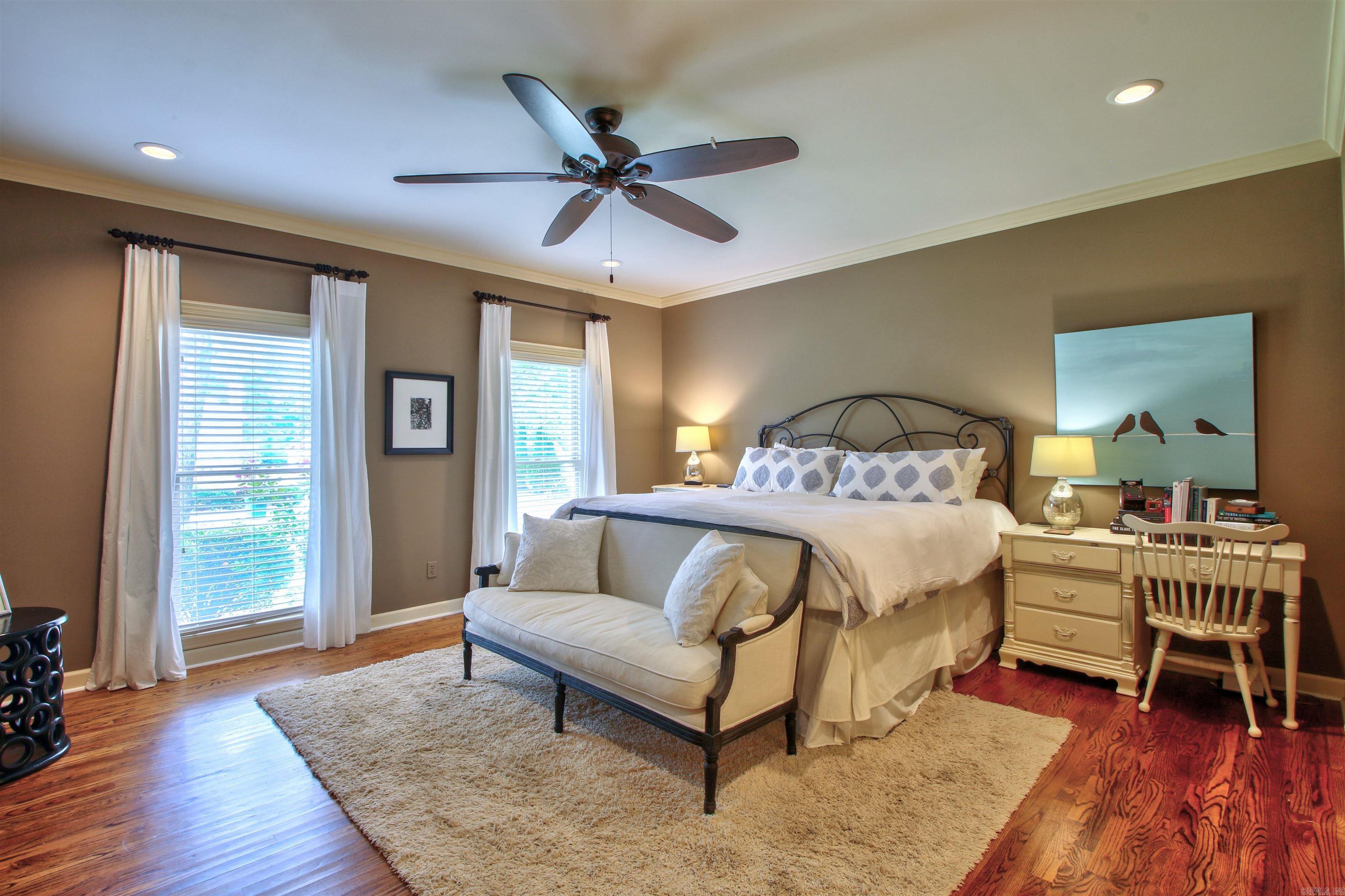 CHENAL VALLEY FONTENAY CIRCLE - Residential