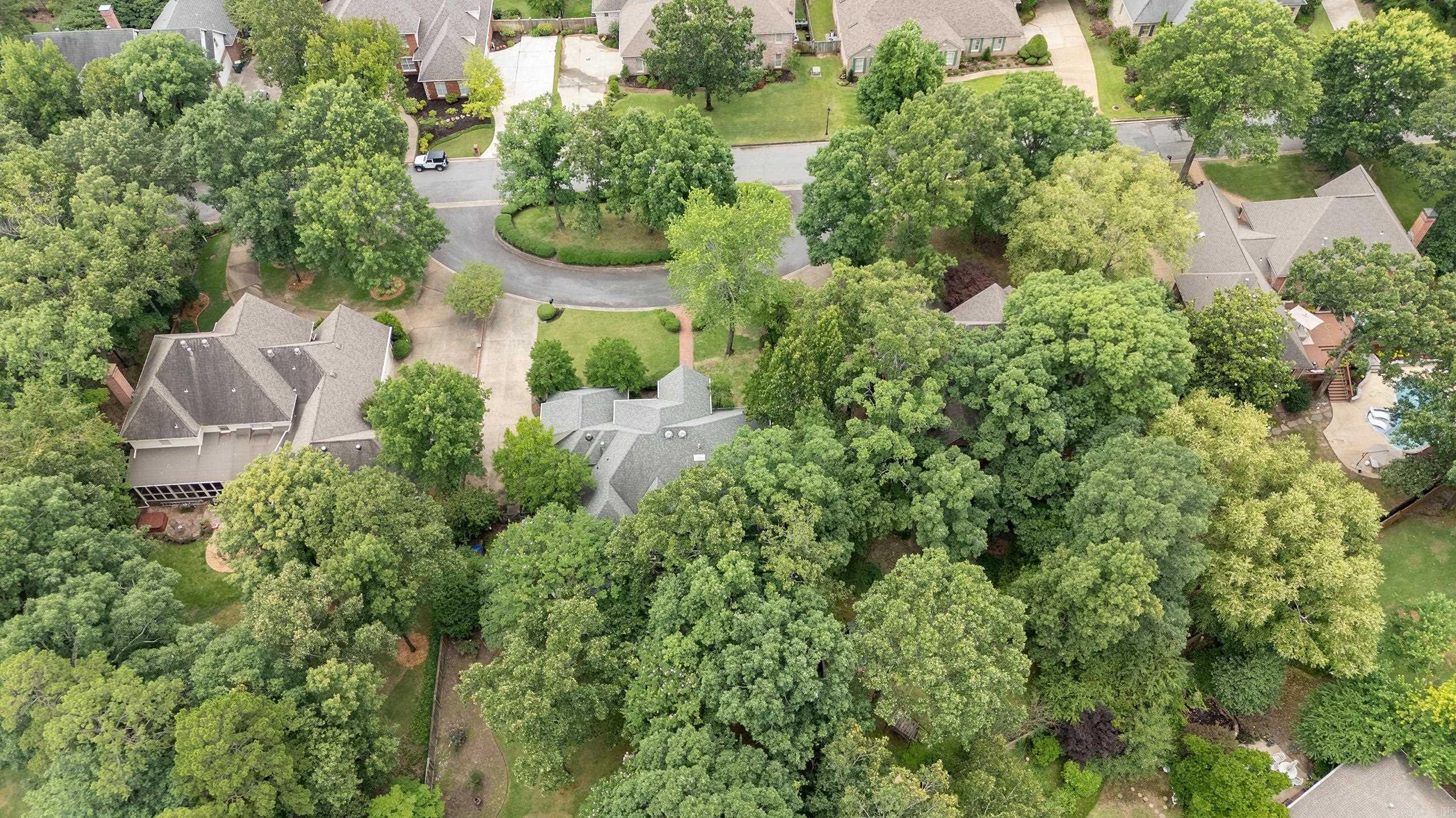 CHENAL VALLEY FONTENAY CIRCLE - Residential