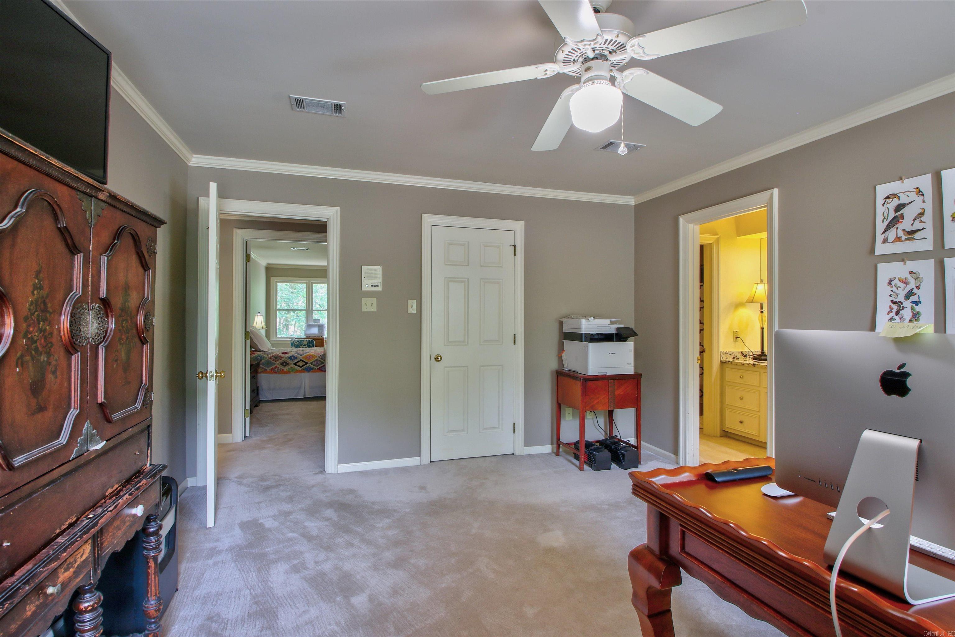 CHENAL VALLEY FONTENAY CIRCLE - Residential