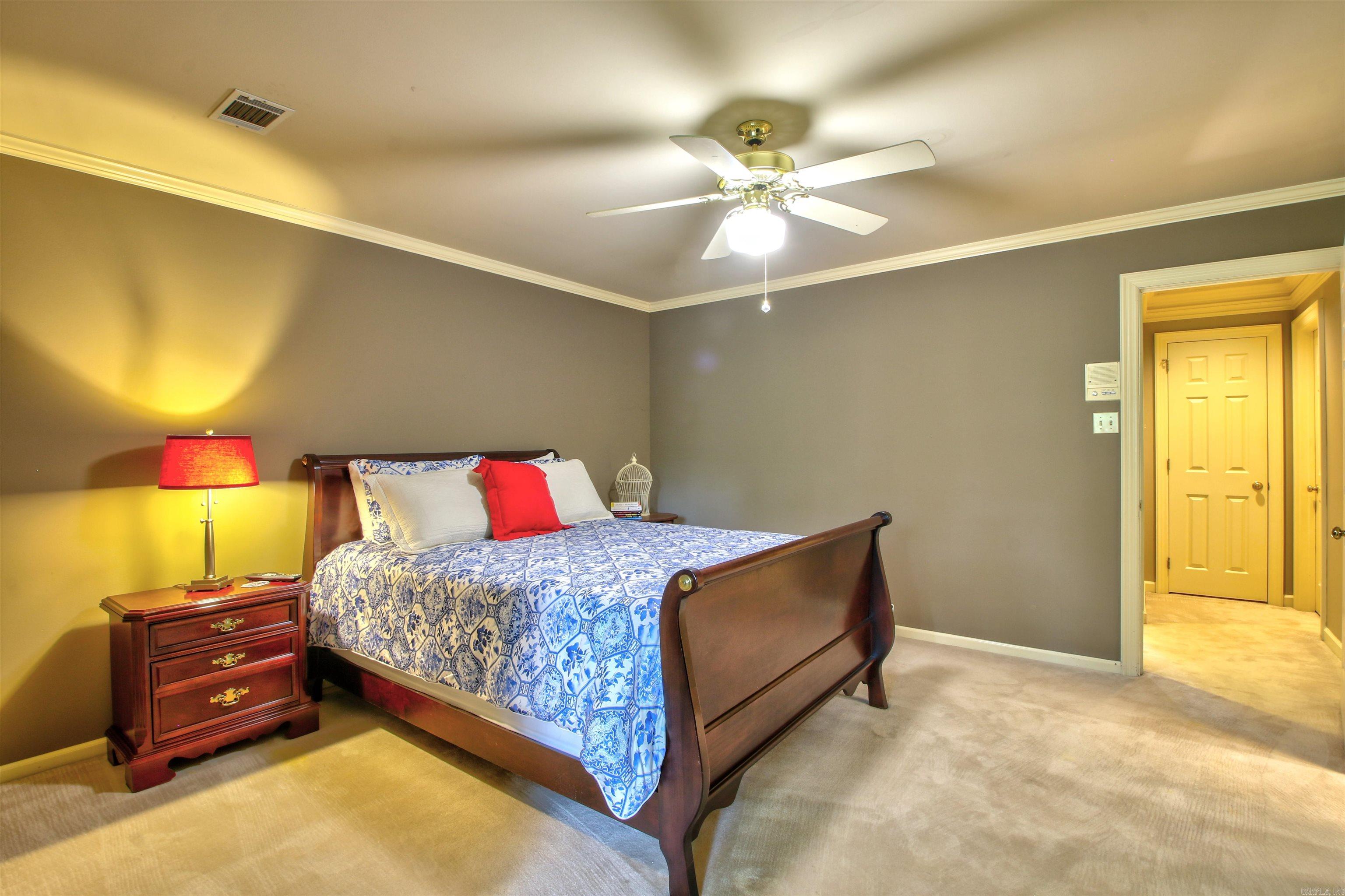 CHENAL VALLEY FONTENAY CIRCLE - Residential