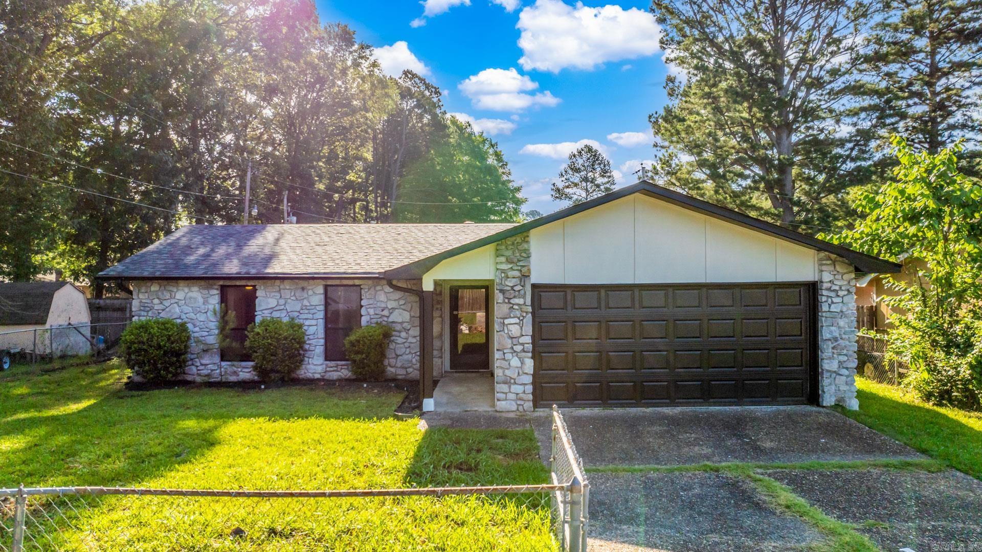 NORMANWOOD - Residential