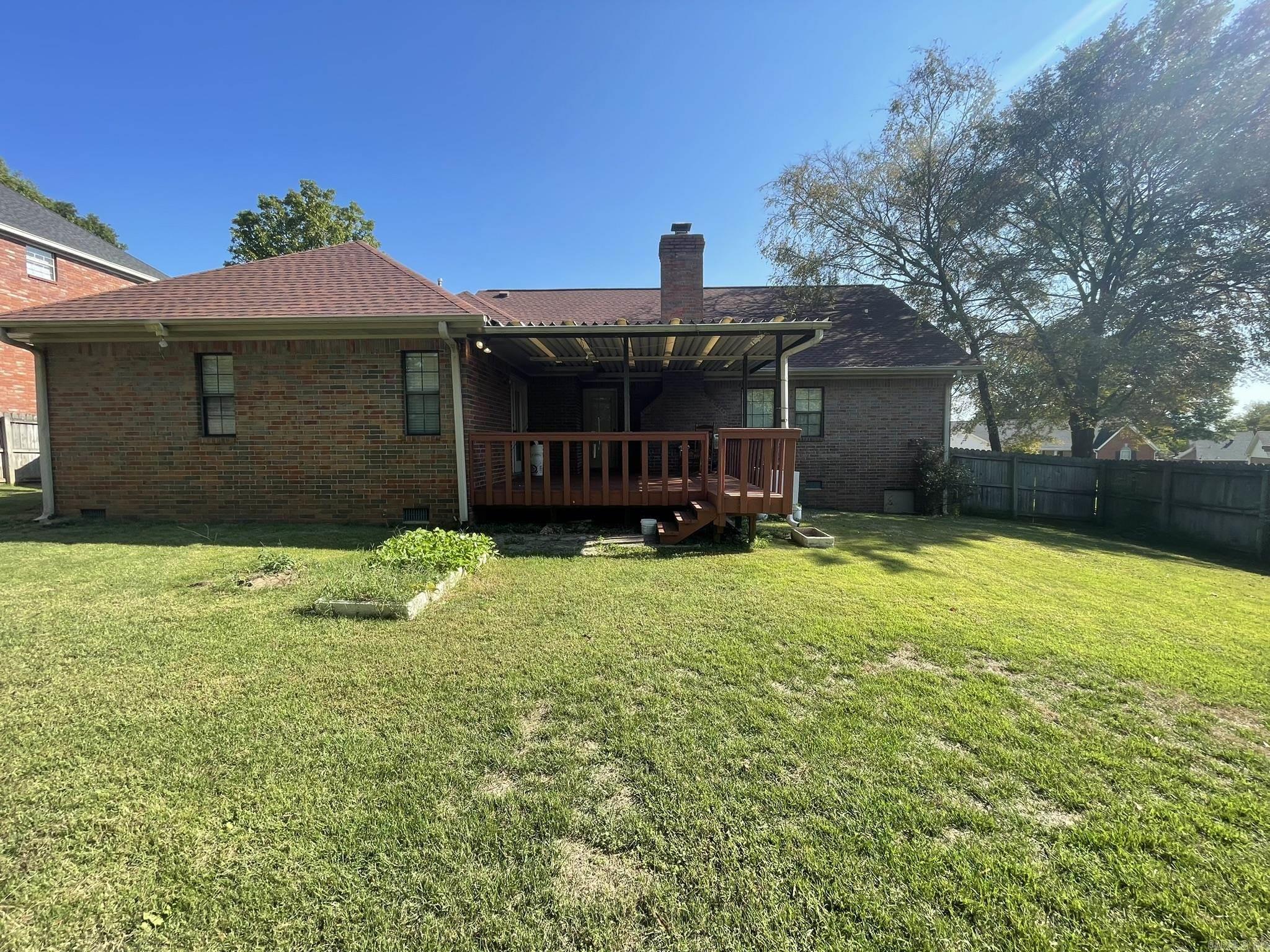 RIVER OAKS - Residential