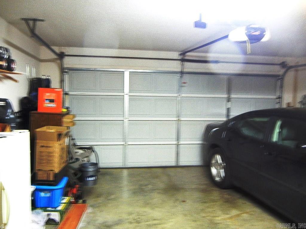 BRYANT MEADOWS - Residential