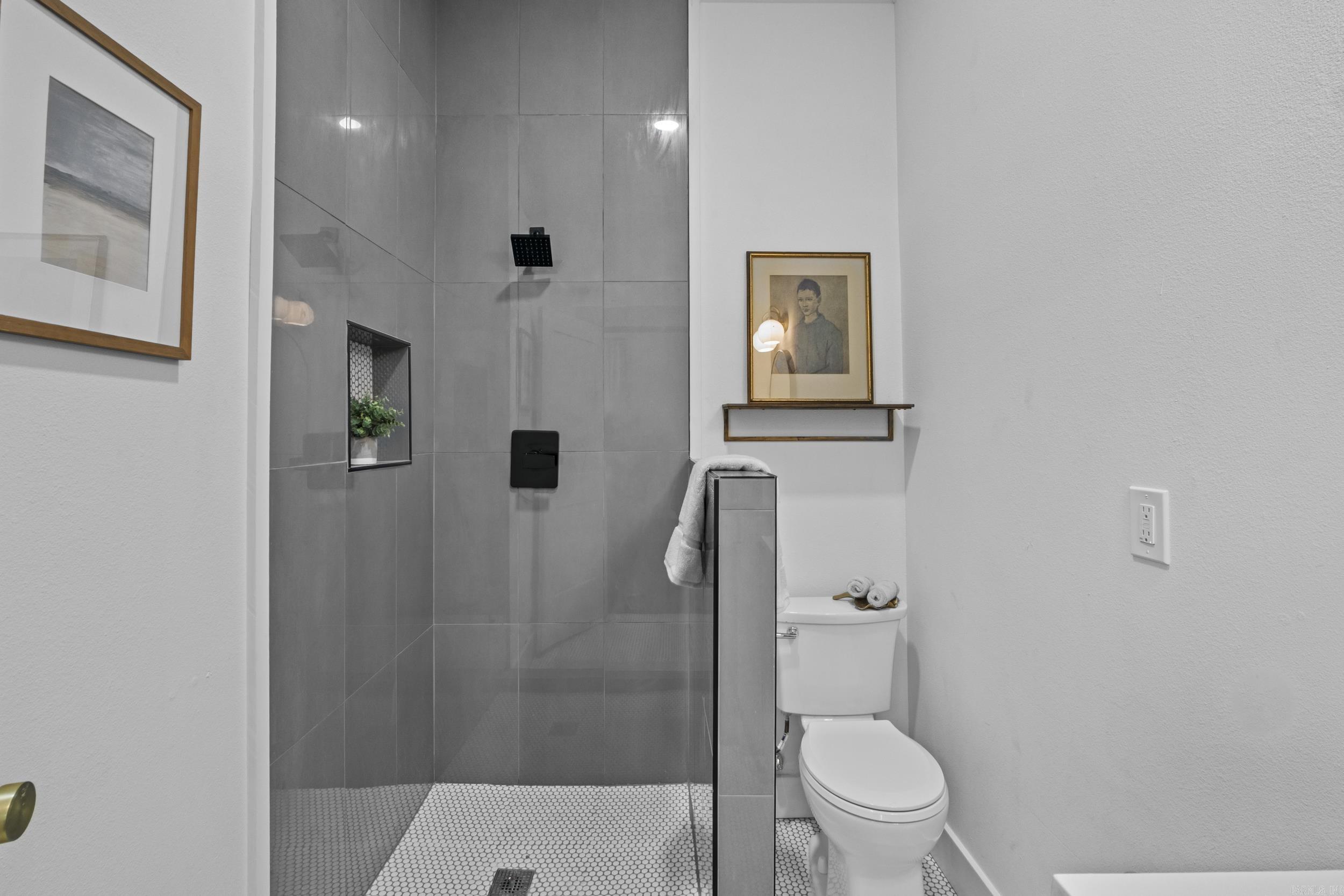 NIXON ADDN - Residential