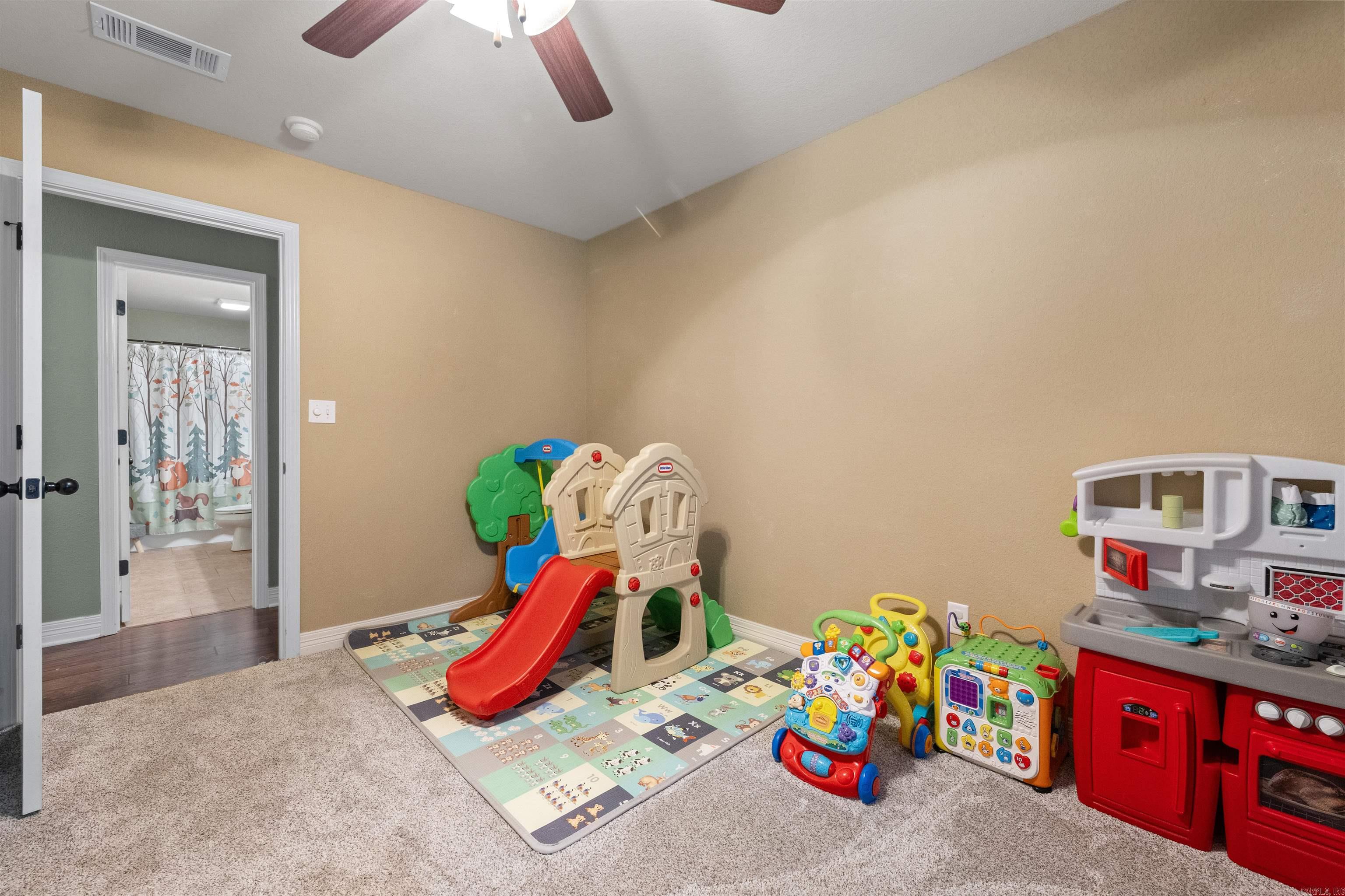 Hickory Springs Phase III - Residential