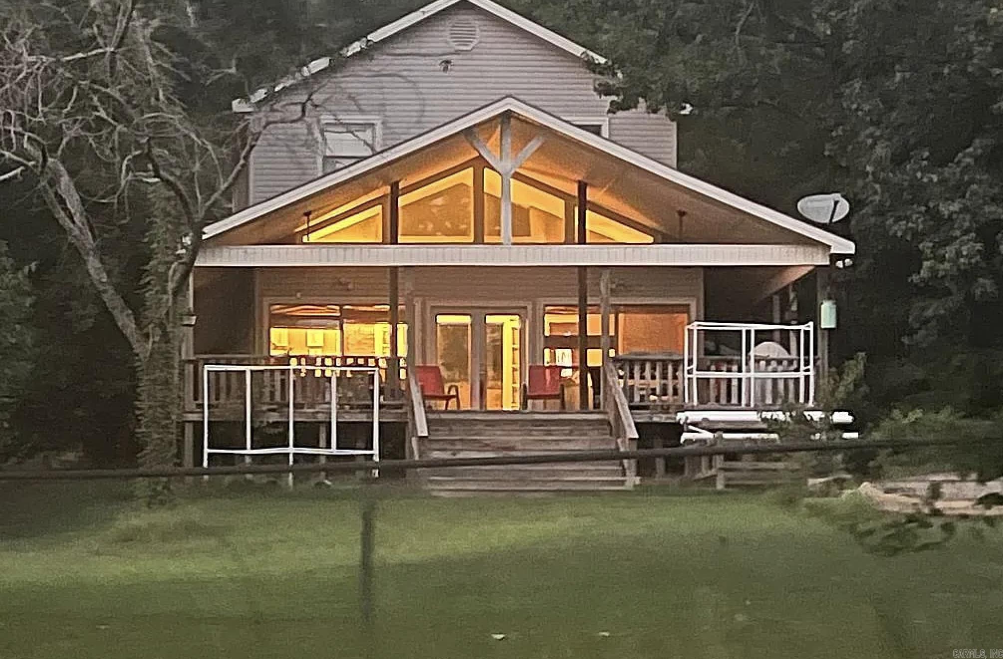 Lake Shore - Residential