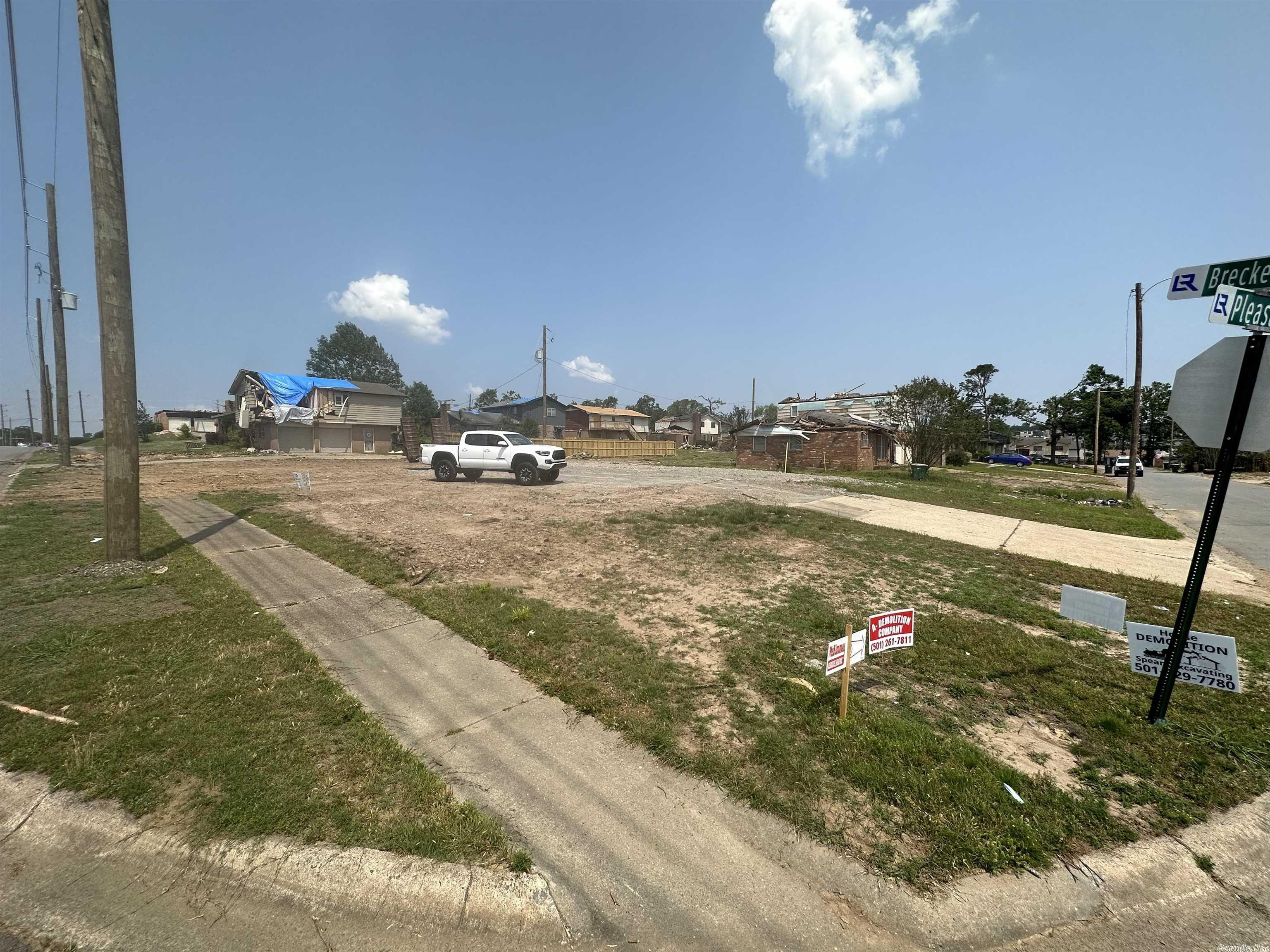 Walnut Valley - Land