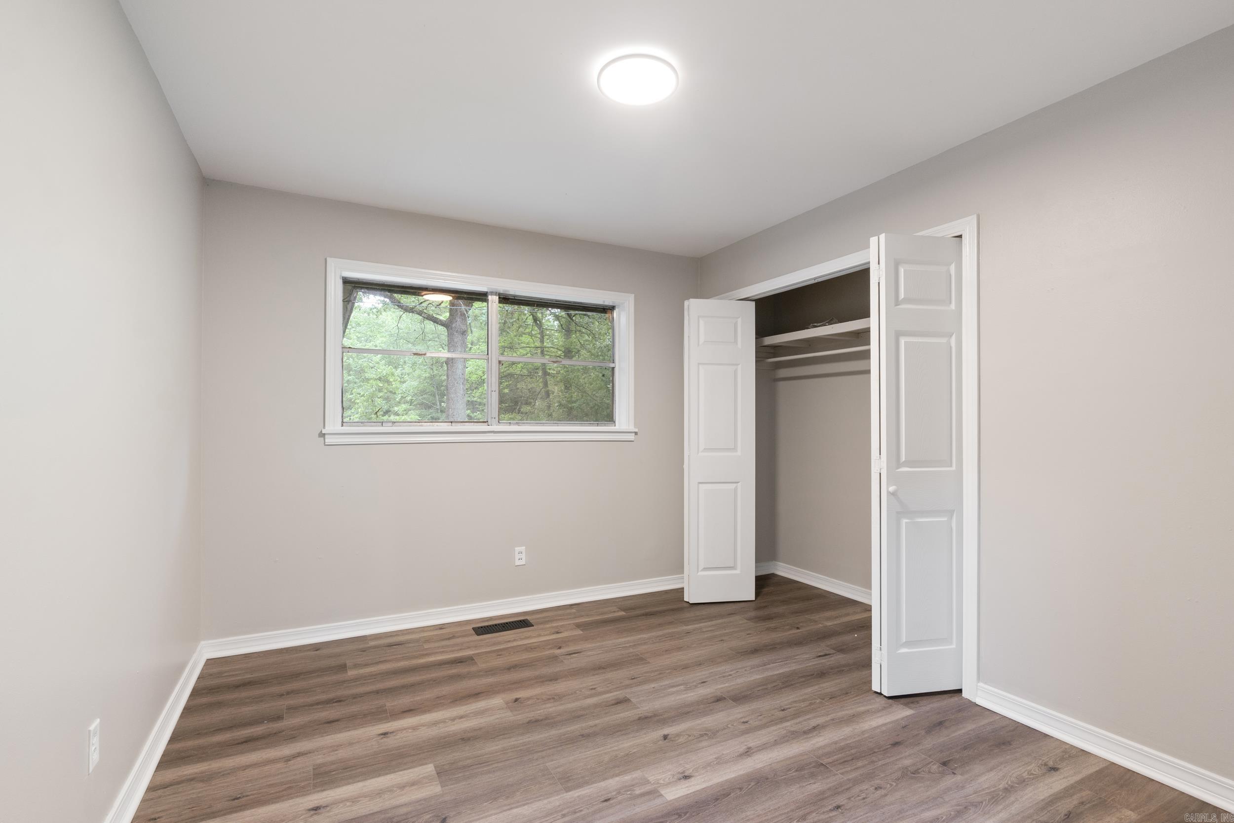 MOOREVIEW CLINTON - Residential