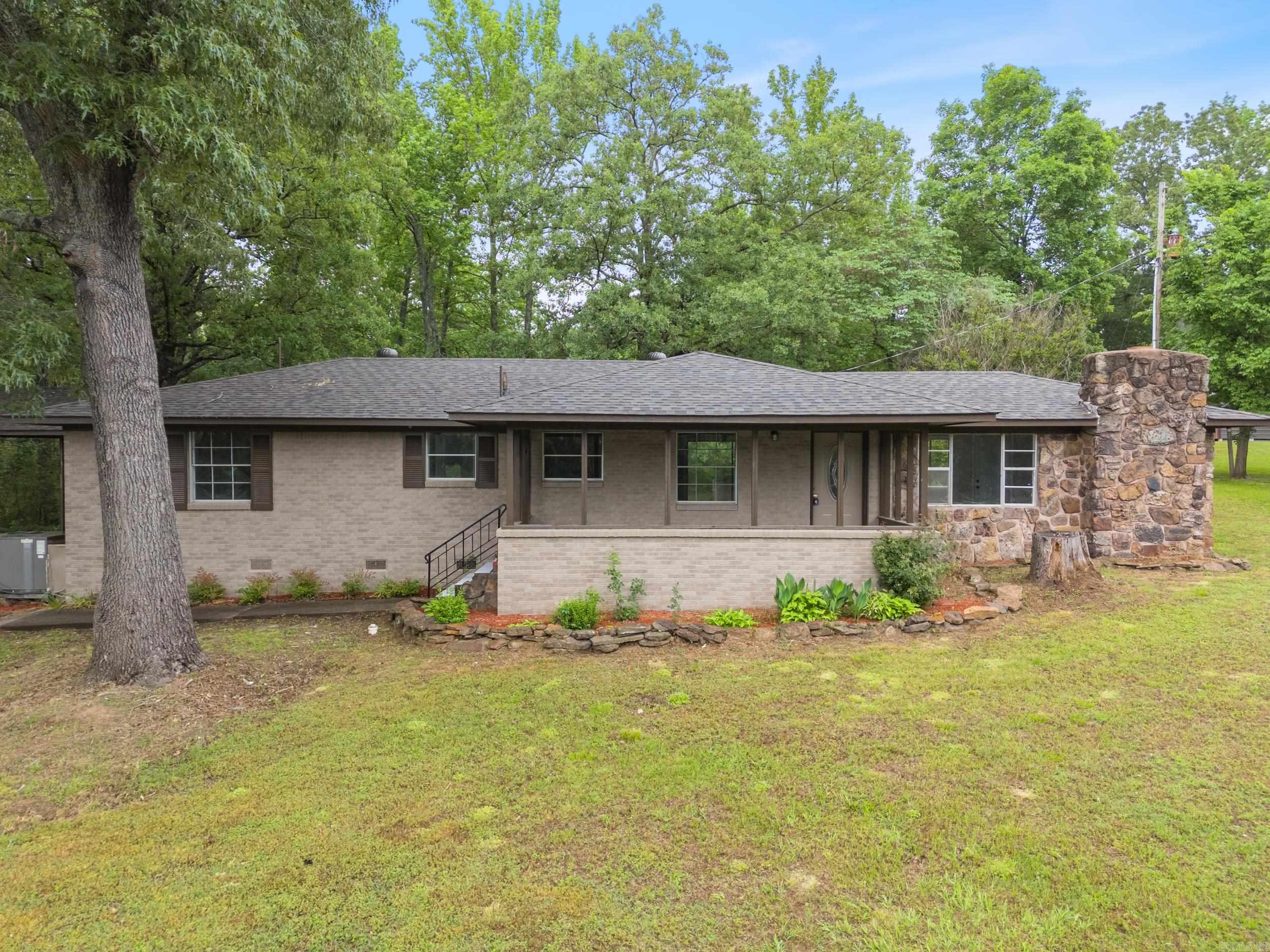 MOOREVIEW CLINTON - Residential