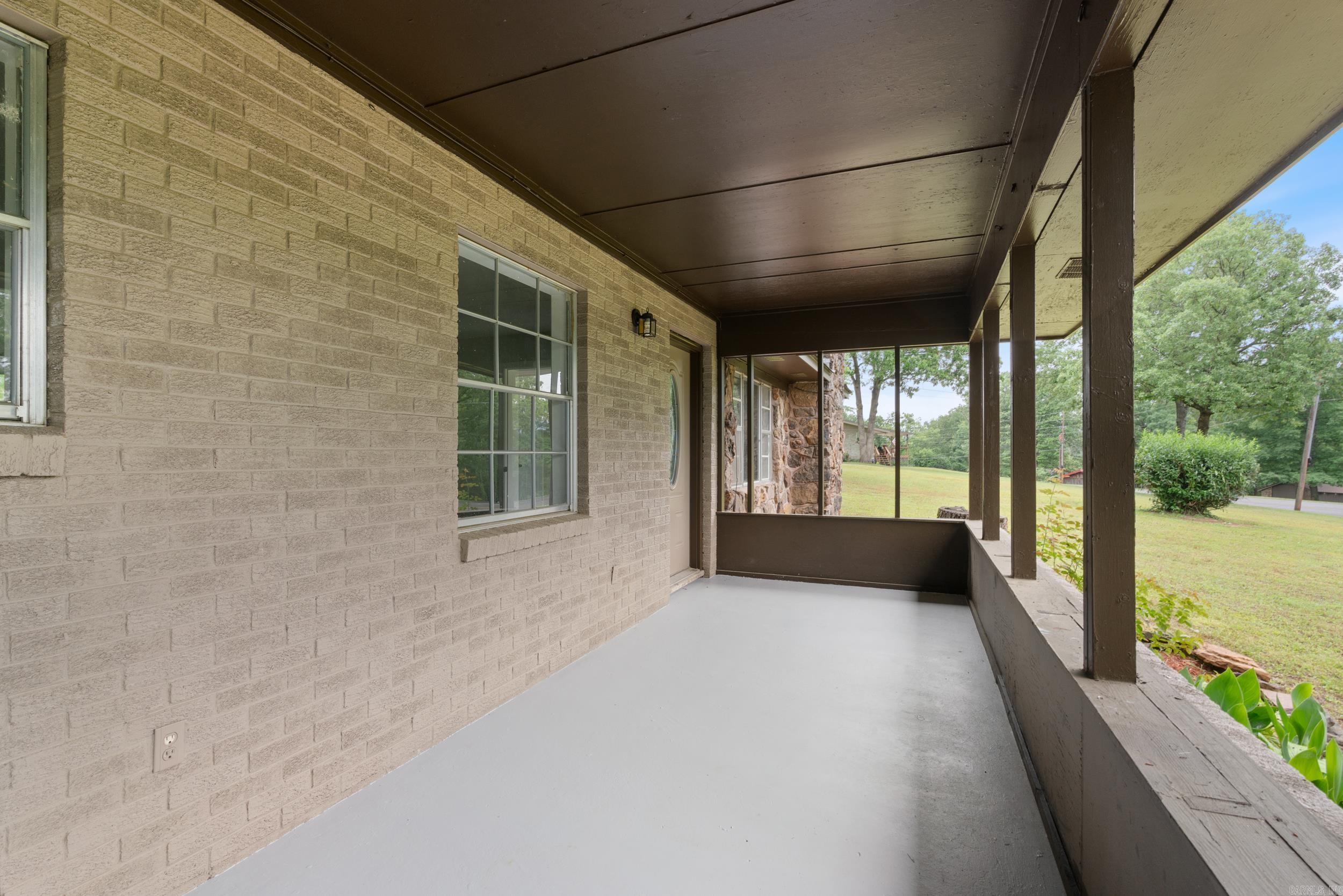 MOOREVIEW CLINTON - Residential