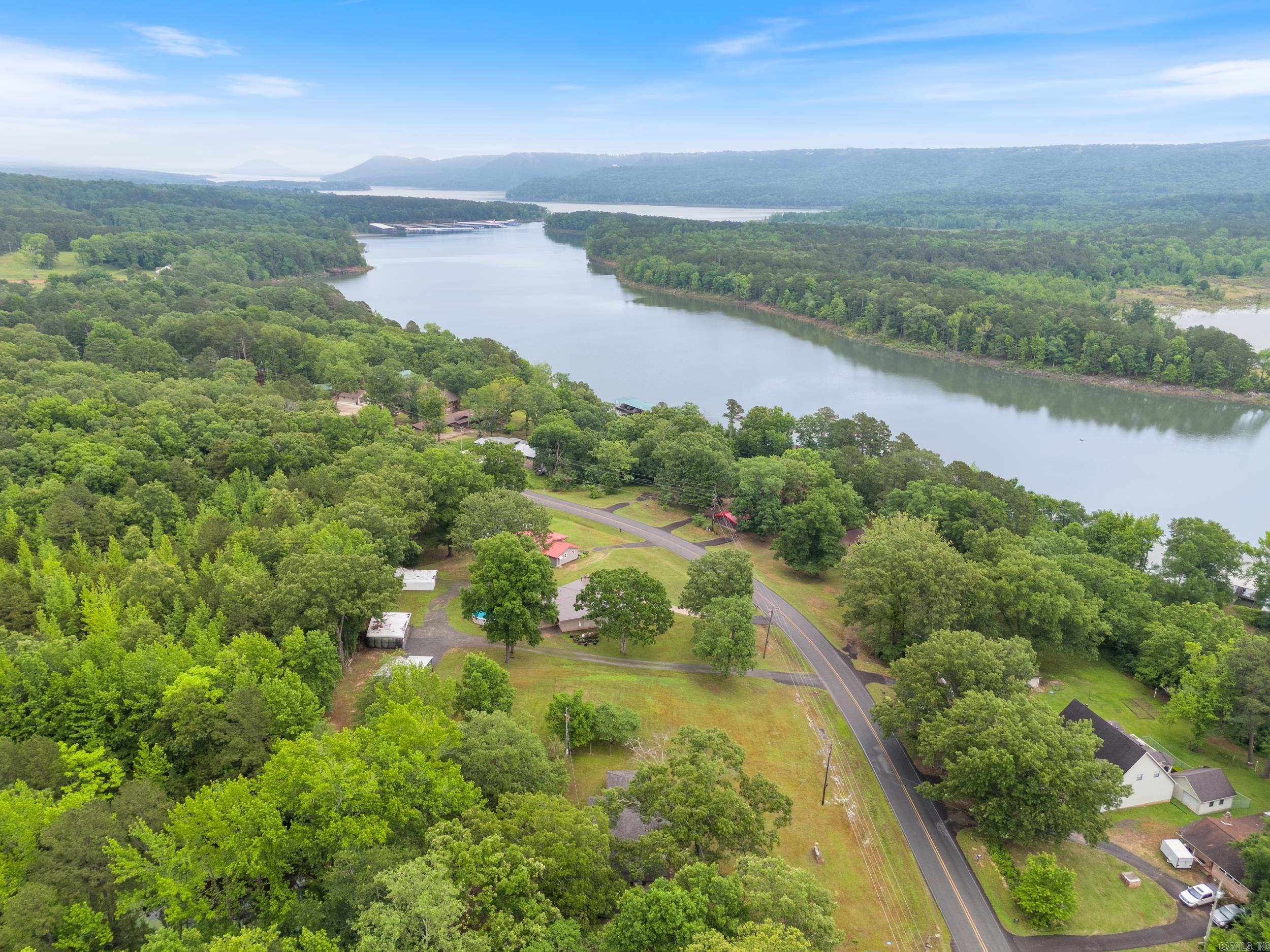 MOOREVIEW CLINTON - Residential