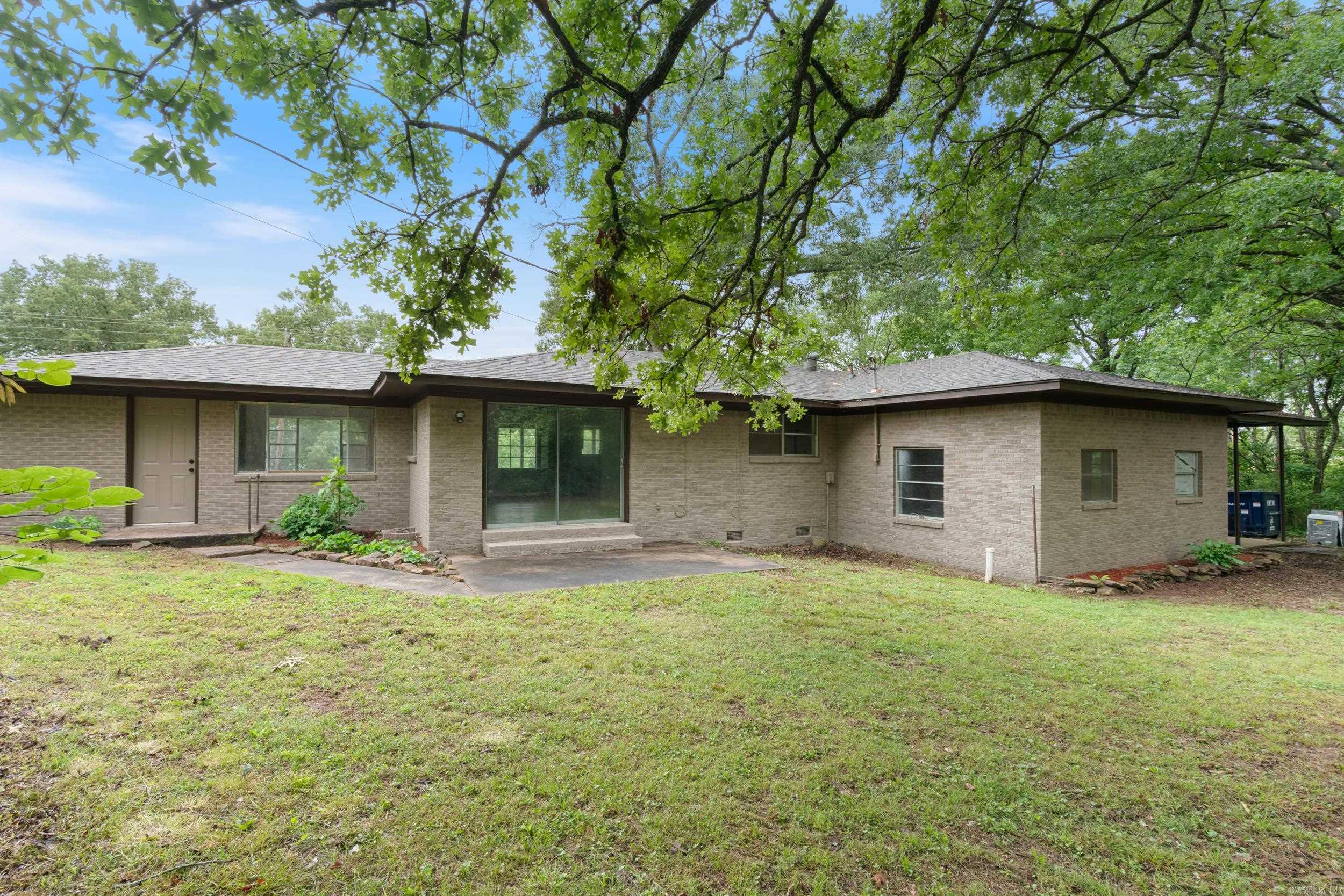 MOOREVIEW CLINTON - Residential